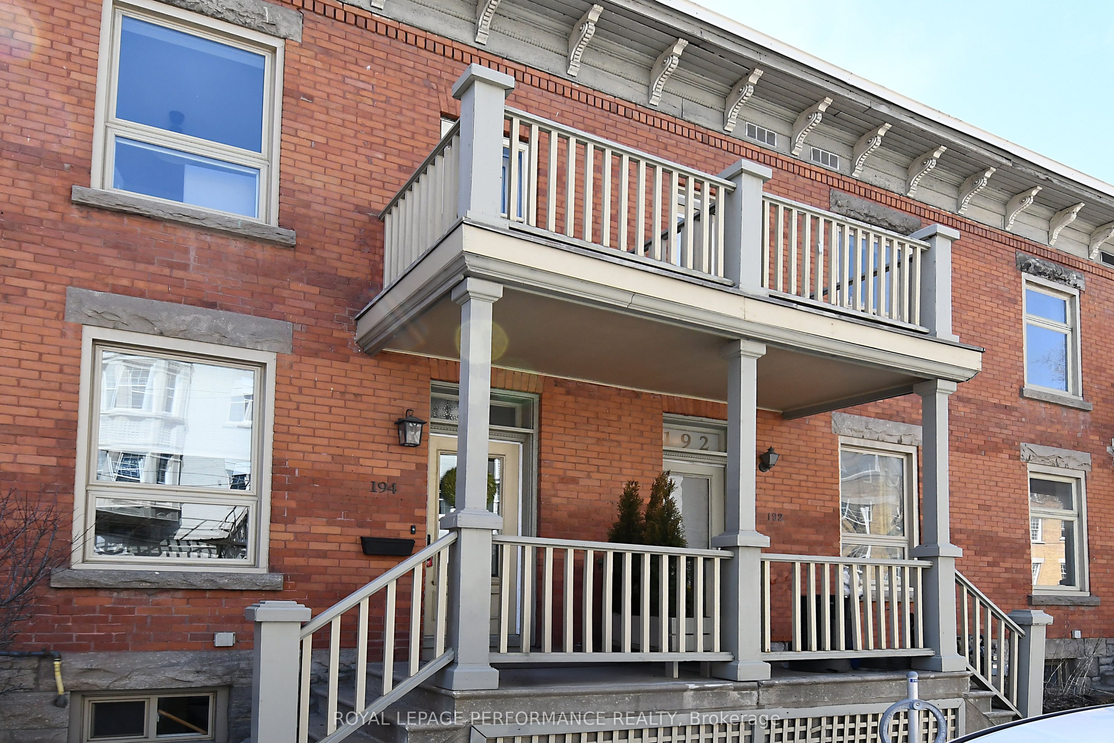 194 Charlotte Street