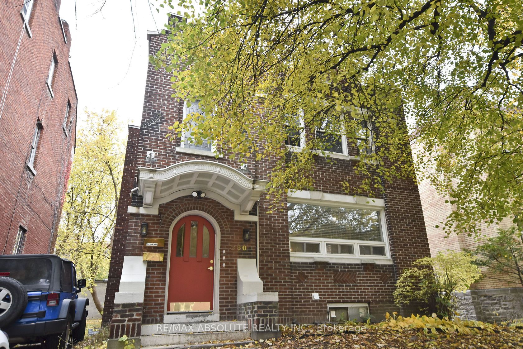 280 Daly Avenue 1