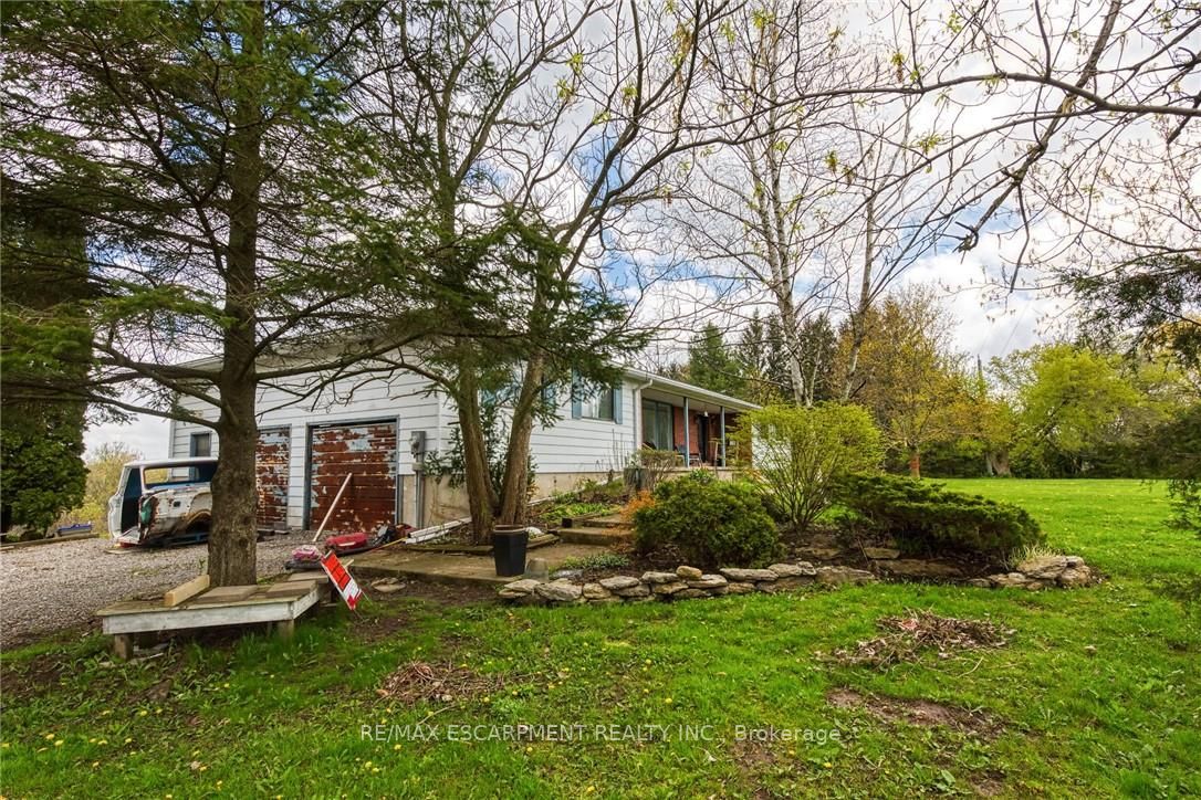 304 River Road Property Photo 7