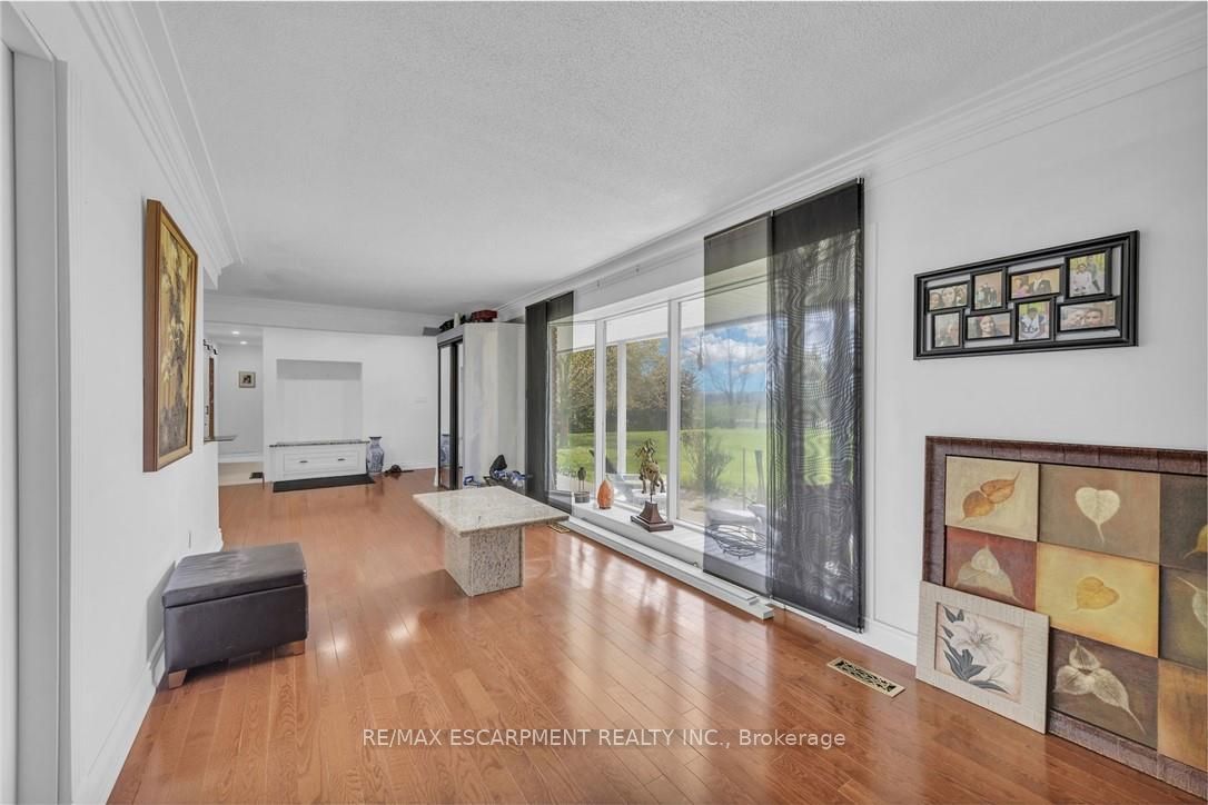 304 River Road Property Photo 19