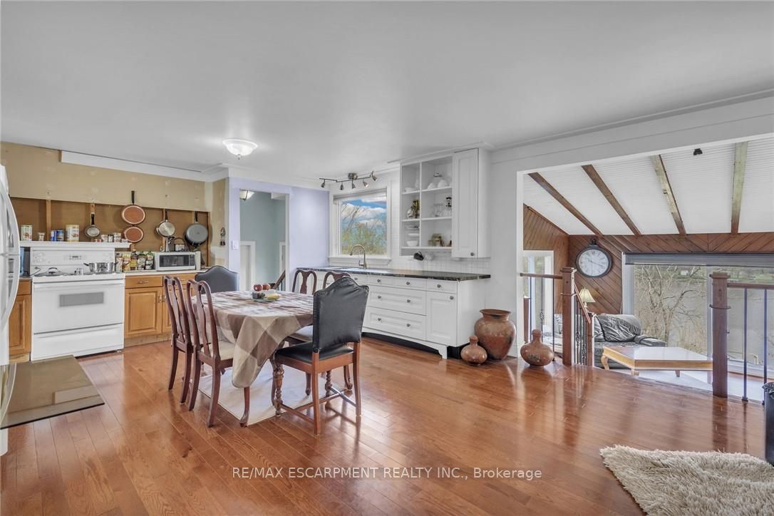 304 River Road Property Photo 20