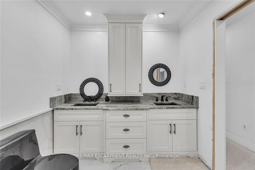 304 River Road Property Photo 29