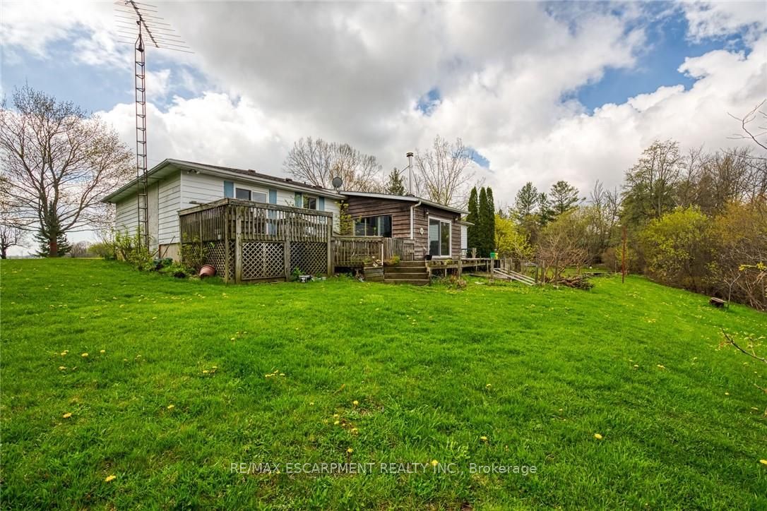 304 River Road Property Photo 36