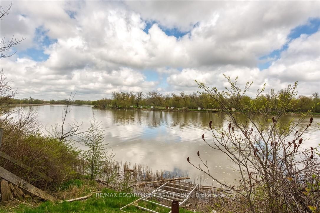 304 River Road Property Photo 42