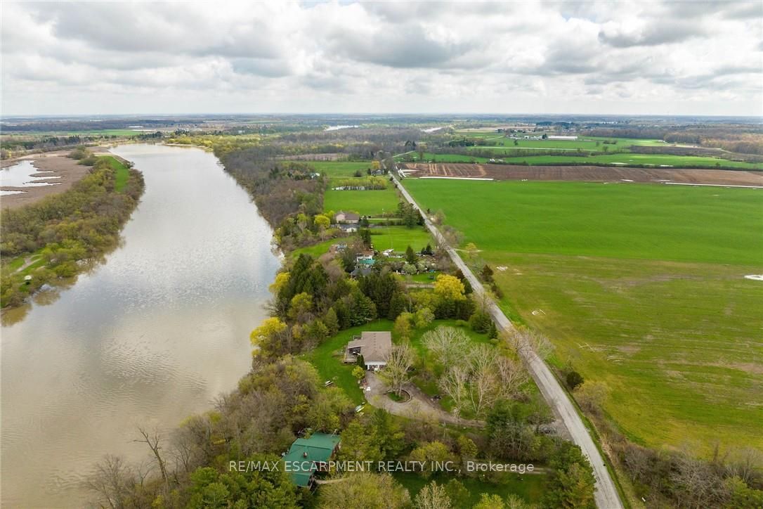 304 River Road Property Photo 47