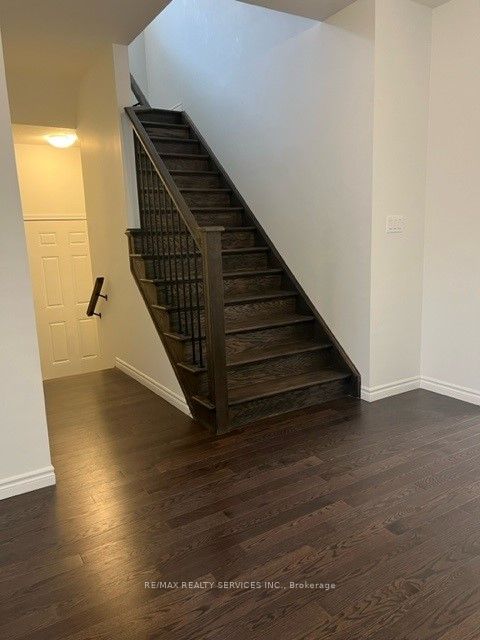 920 Tartan Court Property Photo 3