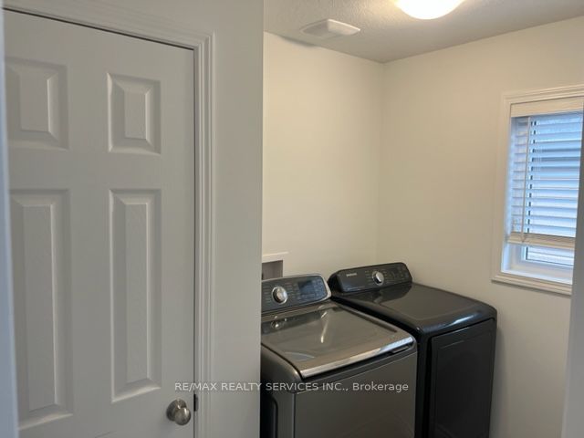 920 Tartan Court Property Photo 11