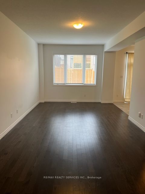 920 Tartan Court Property Photo 12
