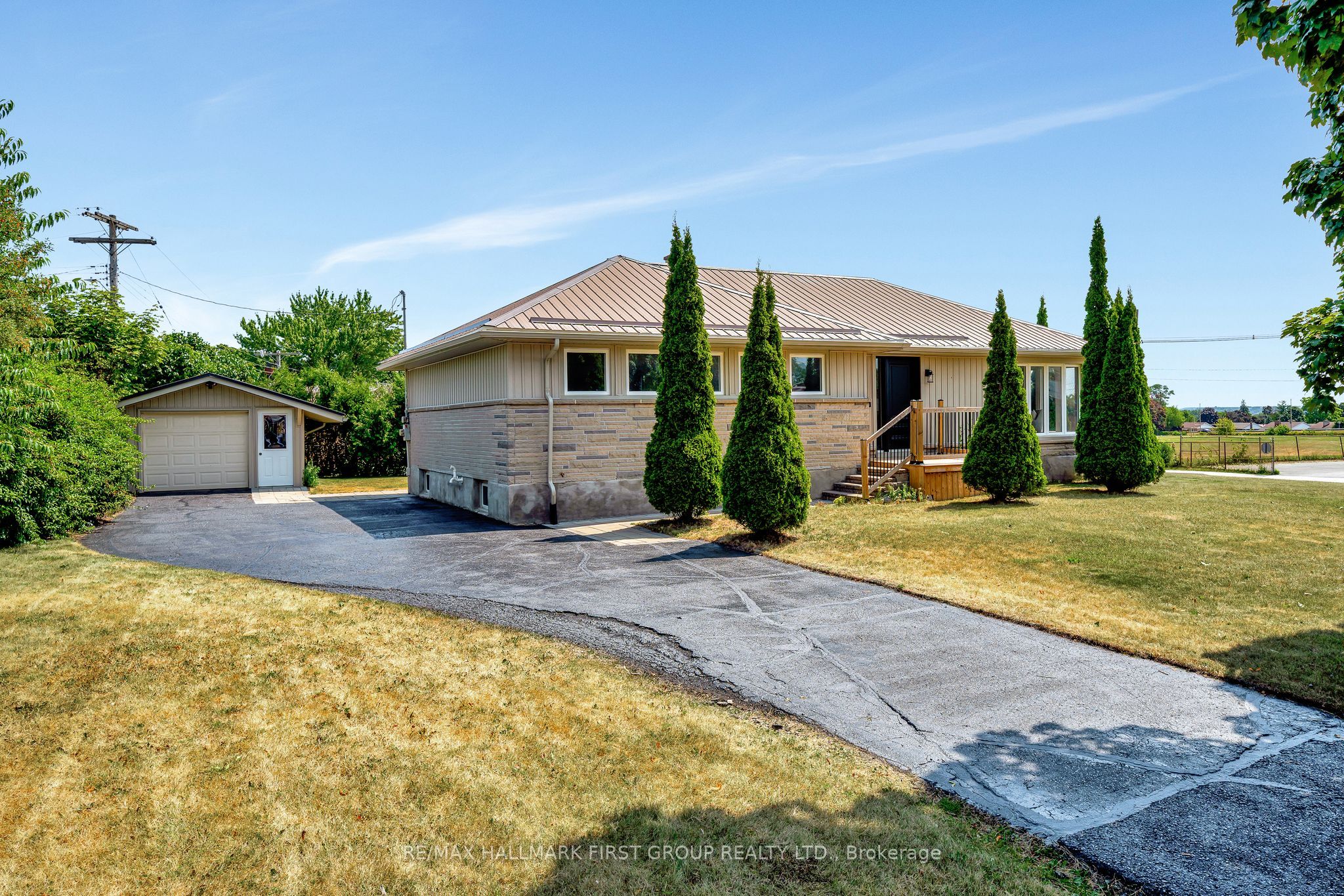 23 Third Avenue Property Photo 1