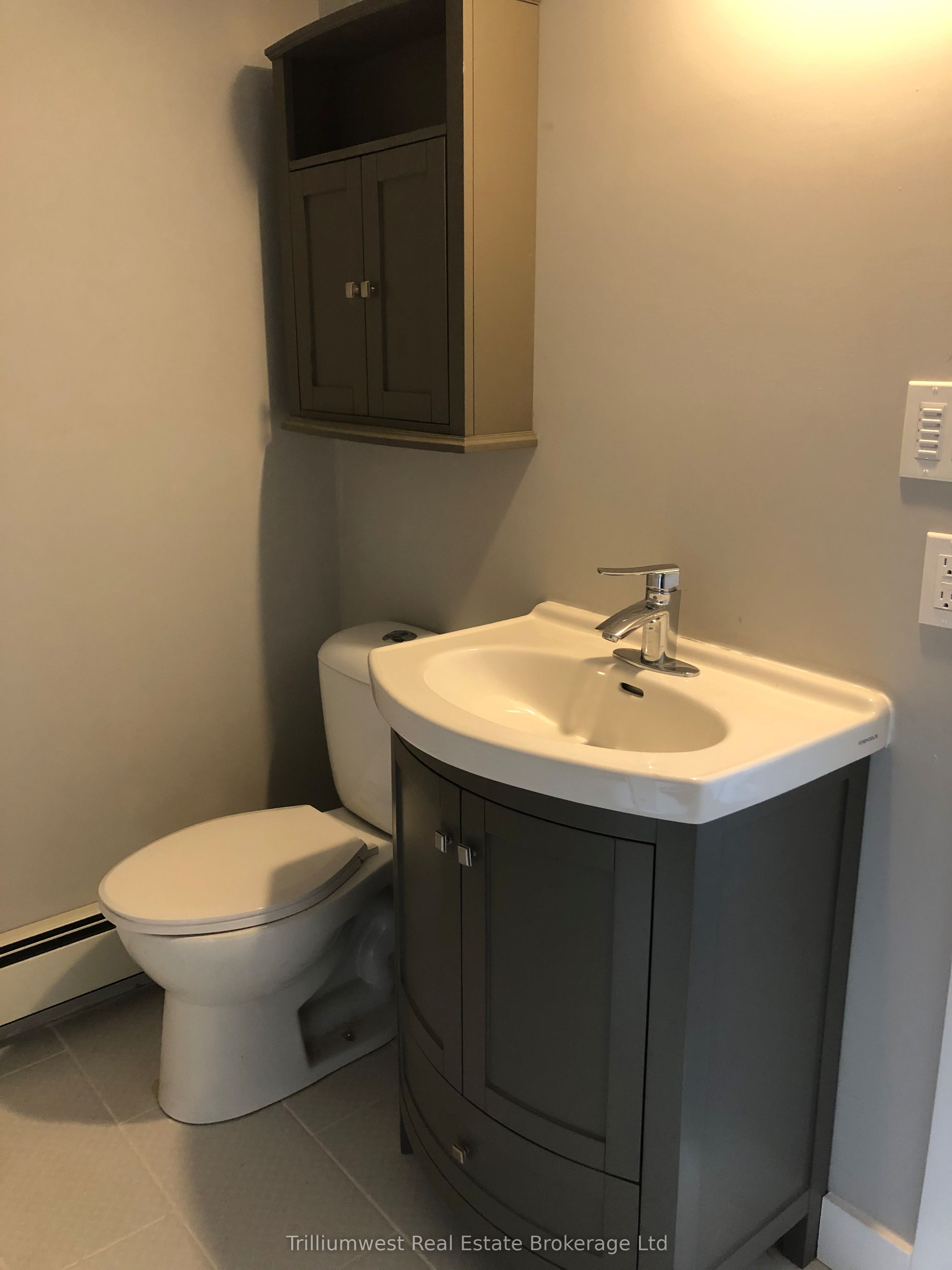 552 7th Avenue Property Photo 3