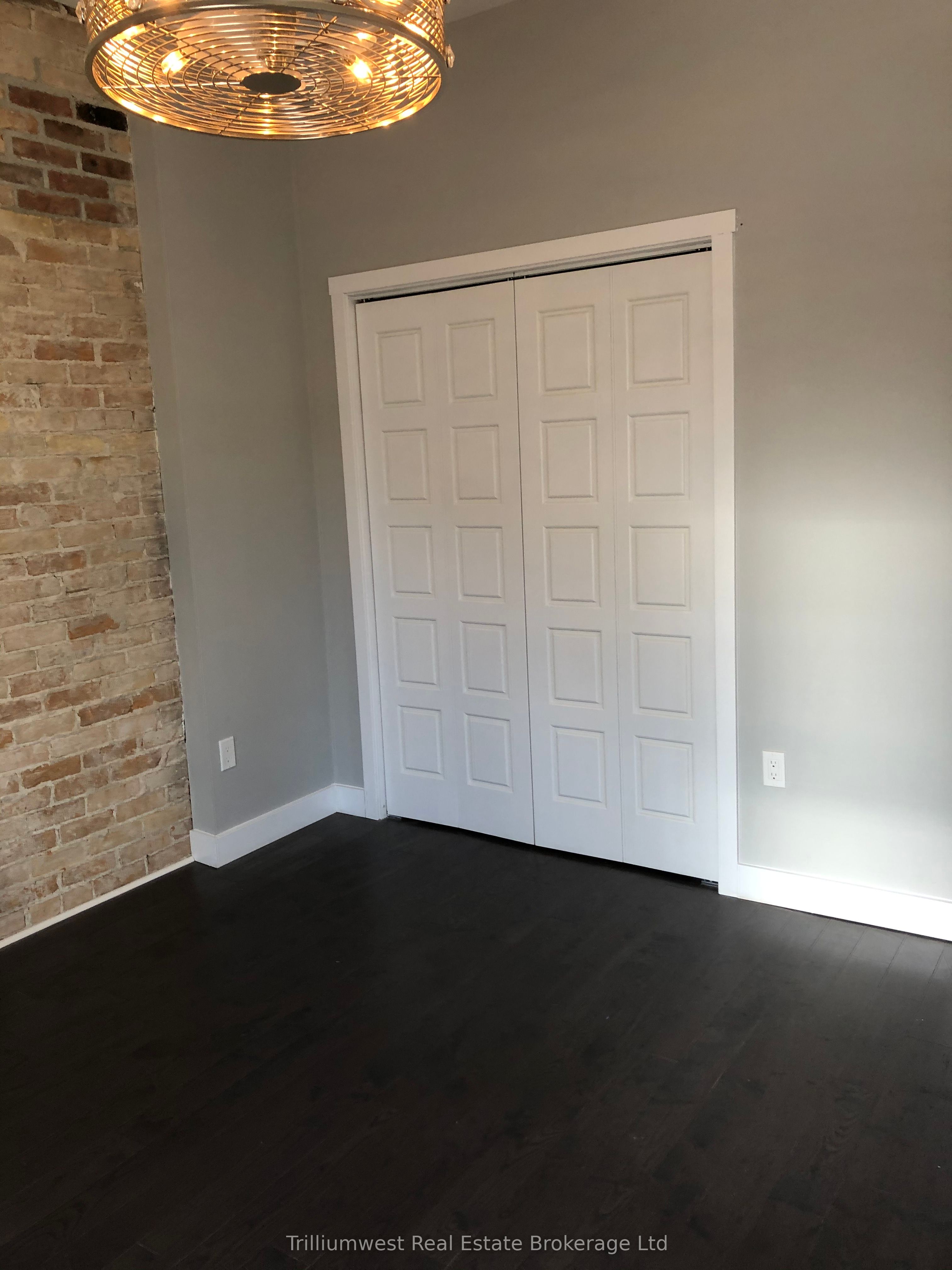 552 7th Avenue Property Photo 5