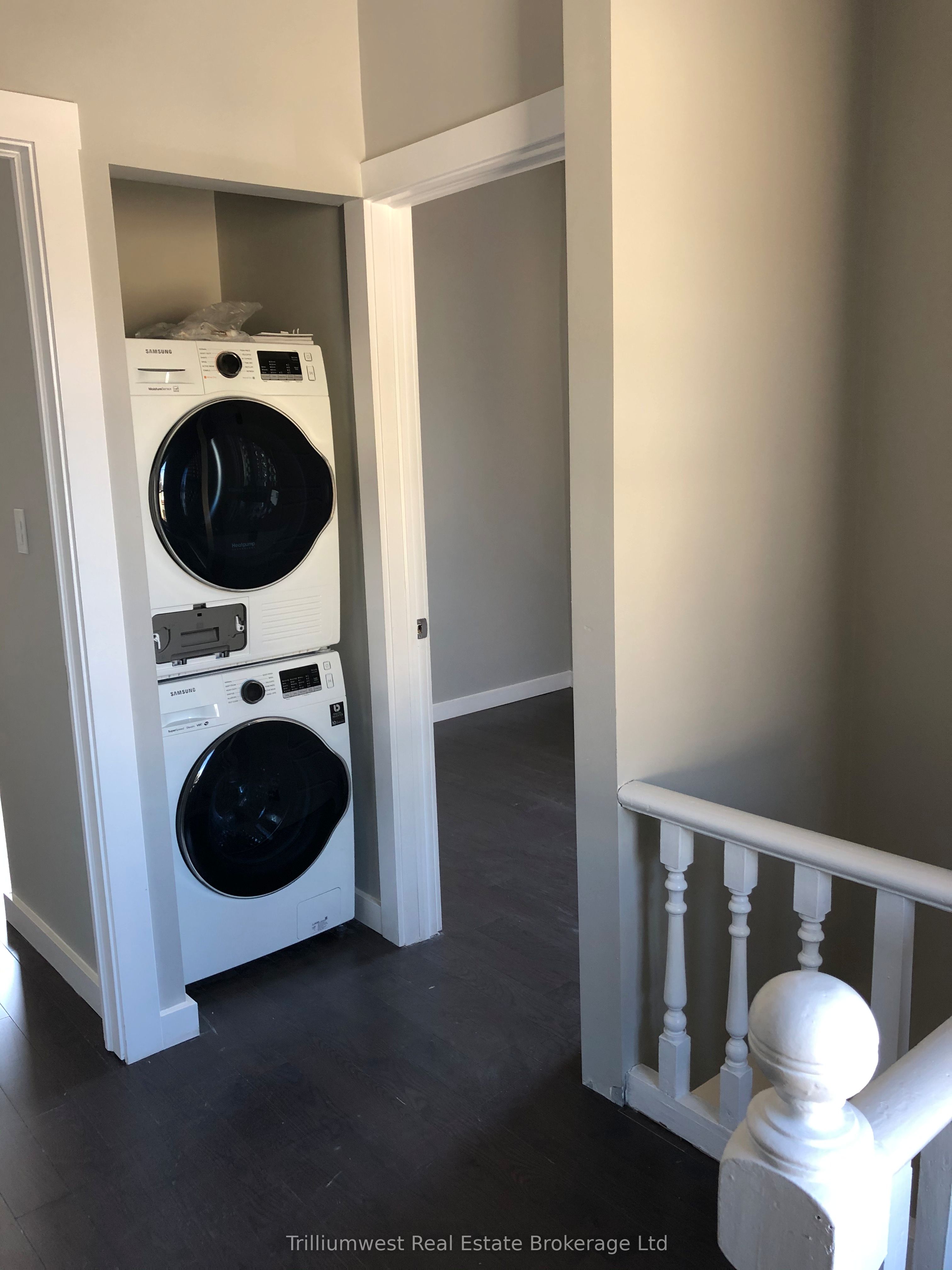 552 7th Avenue Property Photo 17