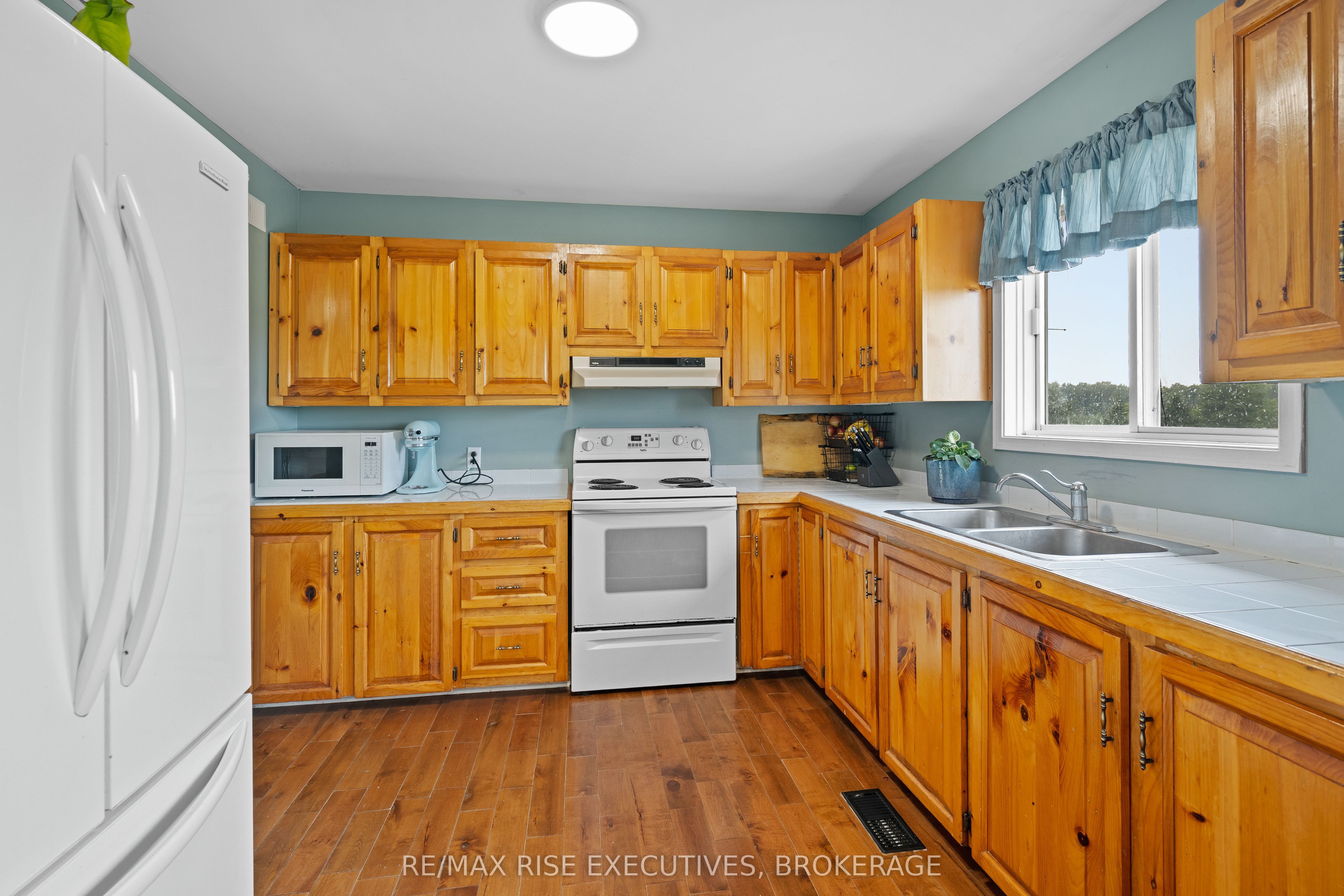 120 Ballycanoe Road Property Photo 10