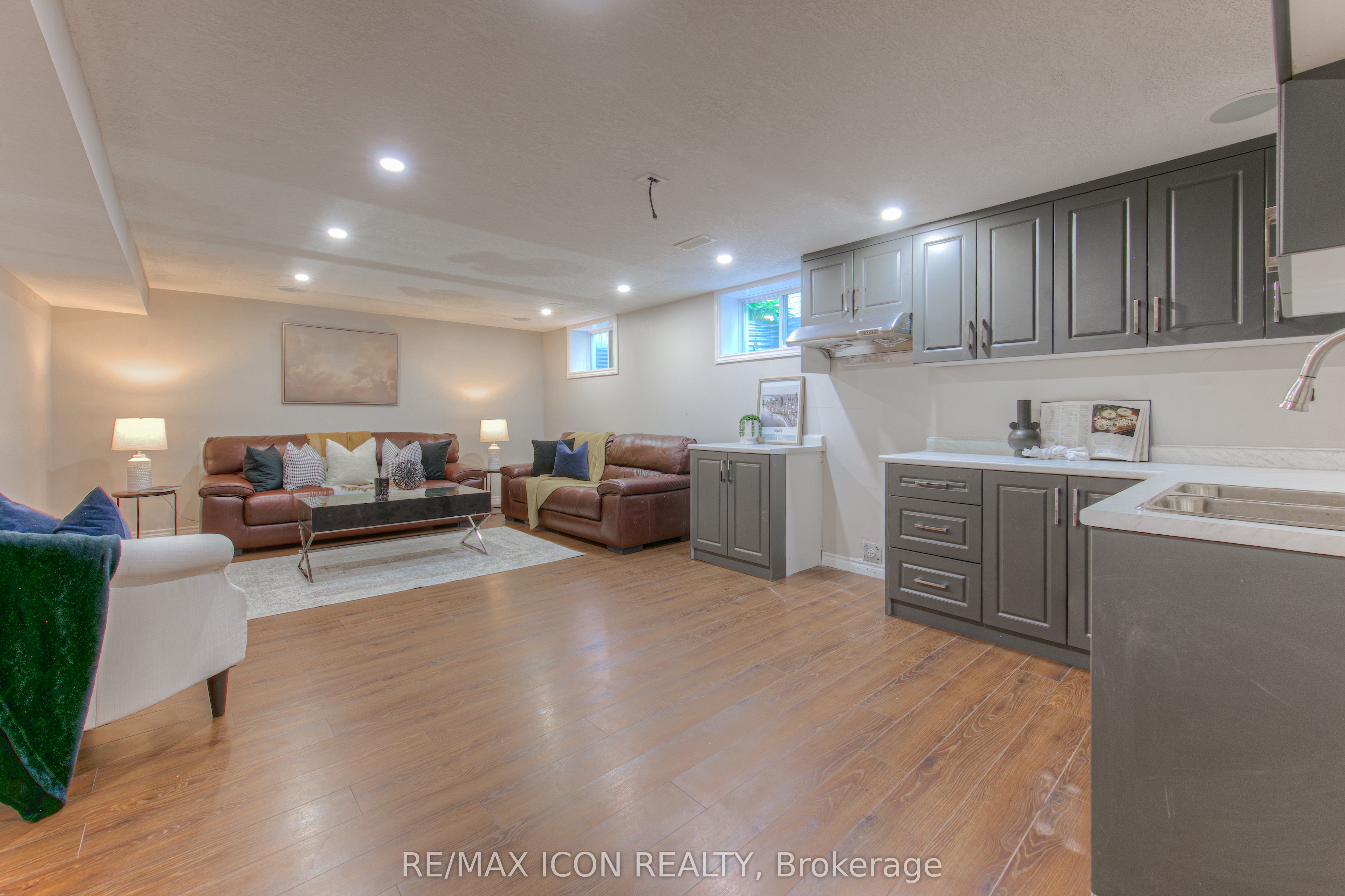 139 Pebblecreek Drive Property Photo 29