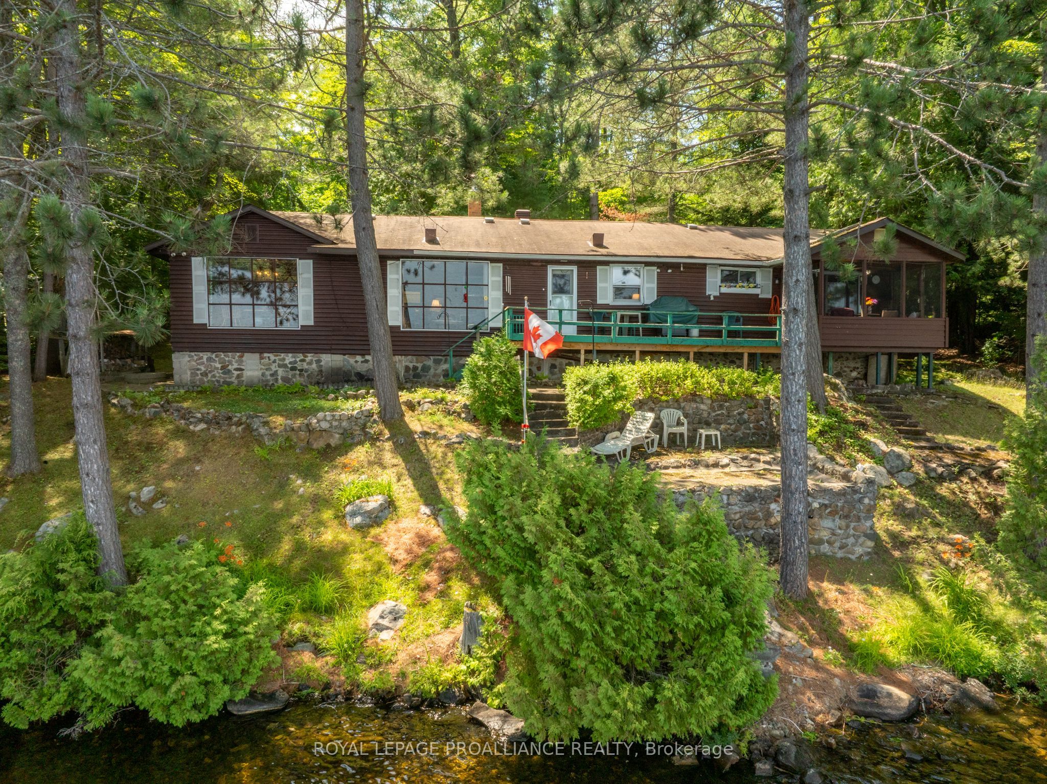1346b S Mazinaw Heights Road Property Photo 1