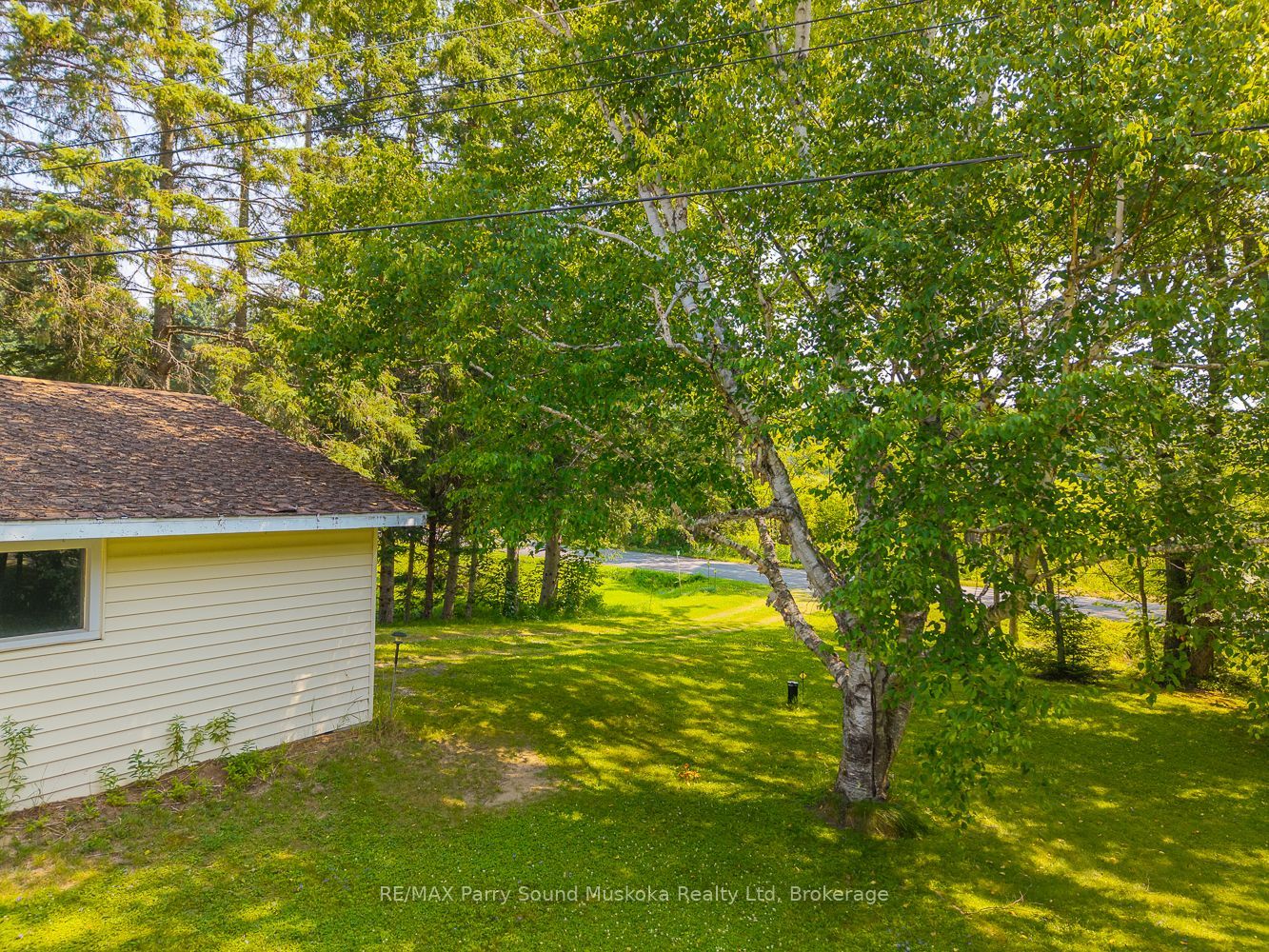 86 Lakeside Crescent Property Photo 6