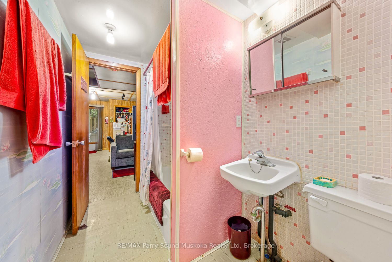 86 Lakeside Crescent Property Photo 42