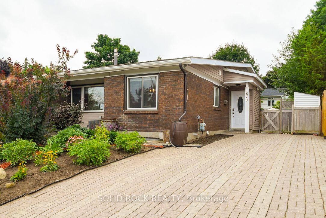 1870 Appleford Street Property Photo 1