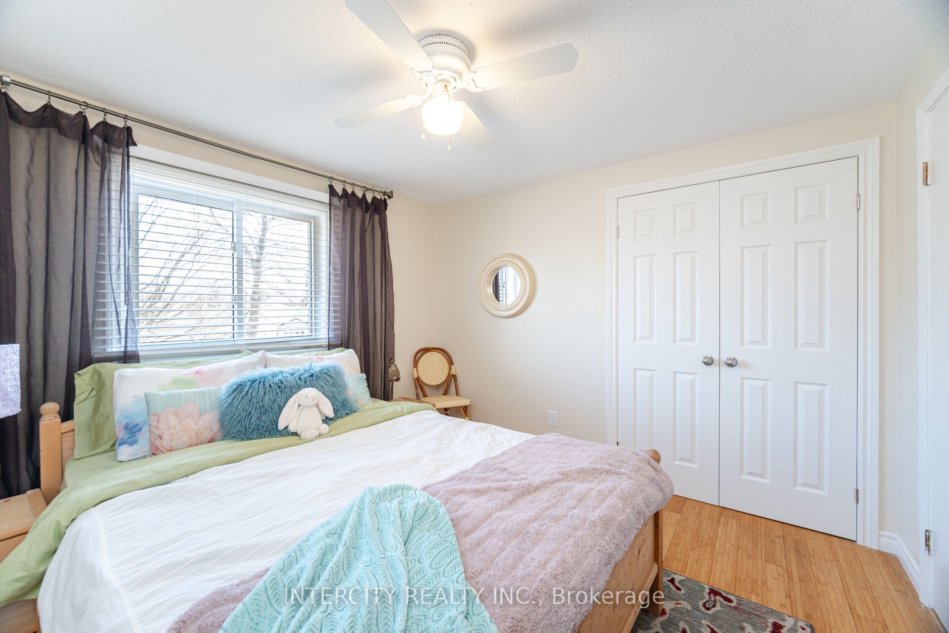 35 Lower Canada Crescent Property Photo 31