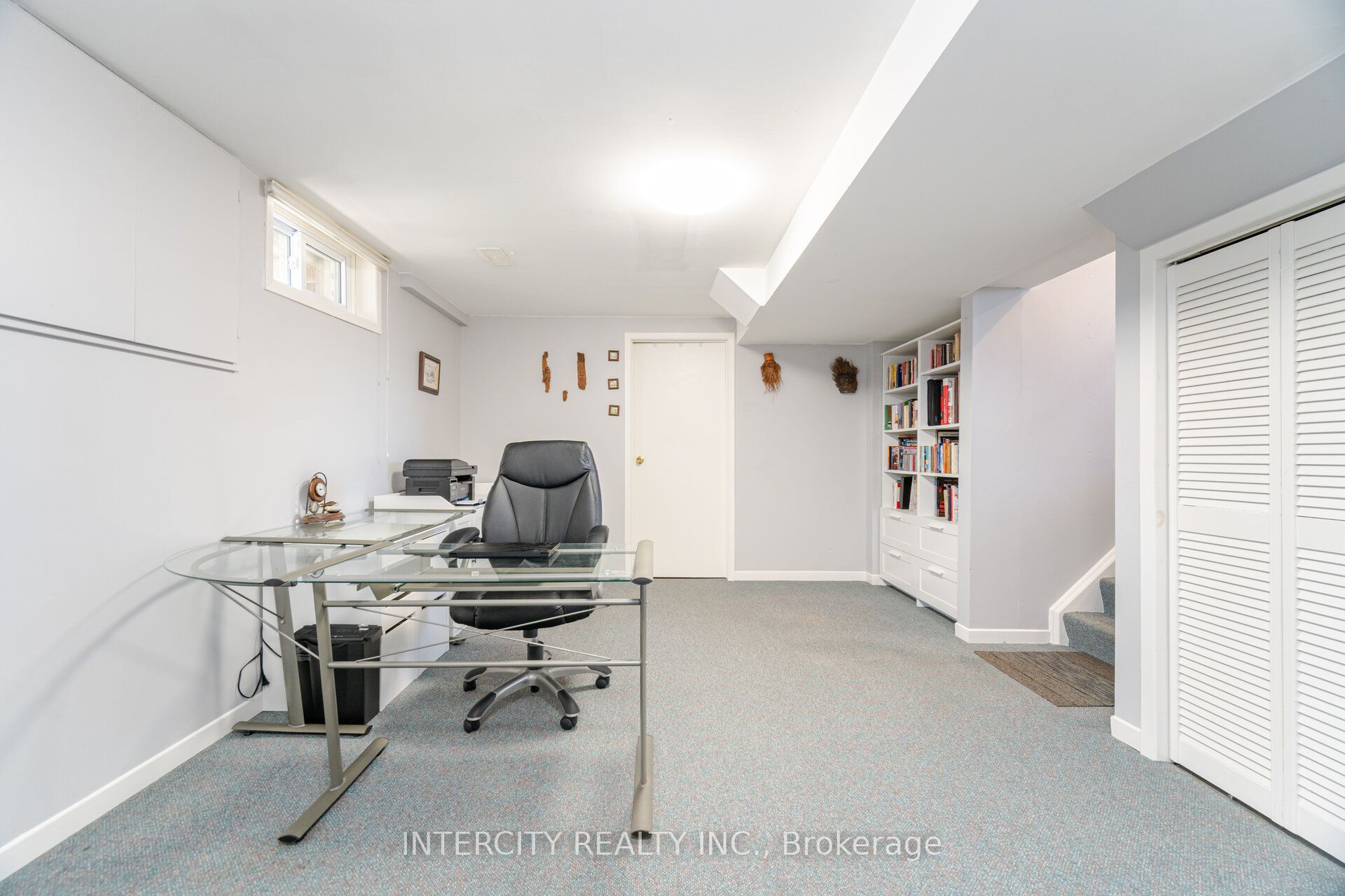 35 Lower Canada Crescent Property Photo 35