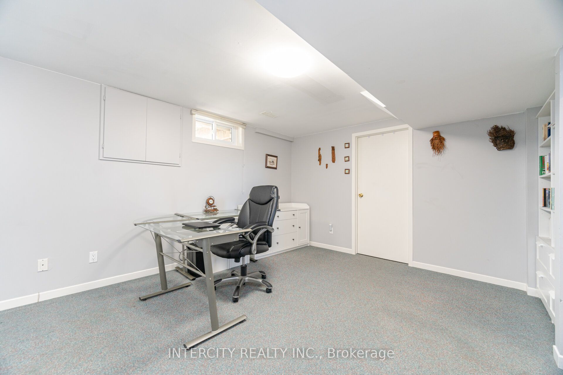 35 Lower Canada Crescent Property Photo 36