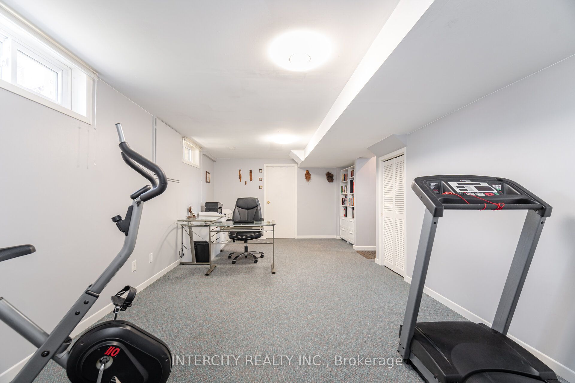 35 Lower Canada Crescent Property Photo 39