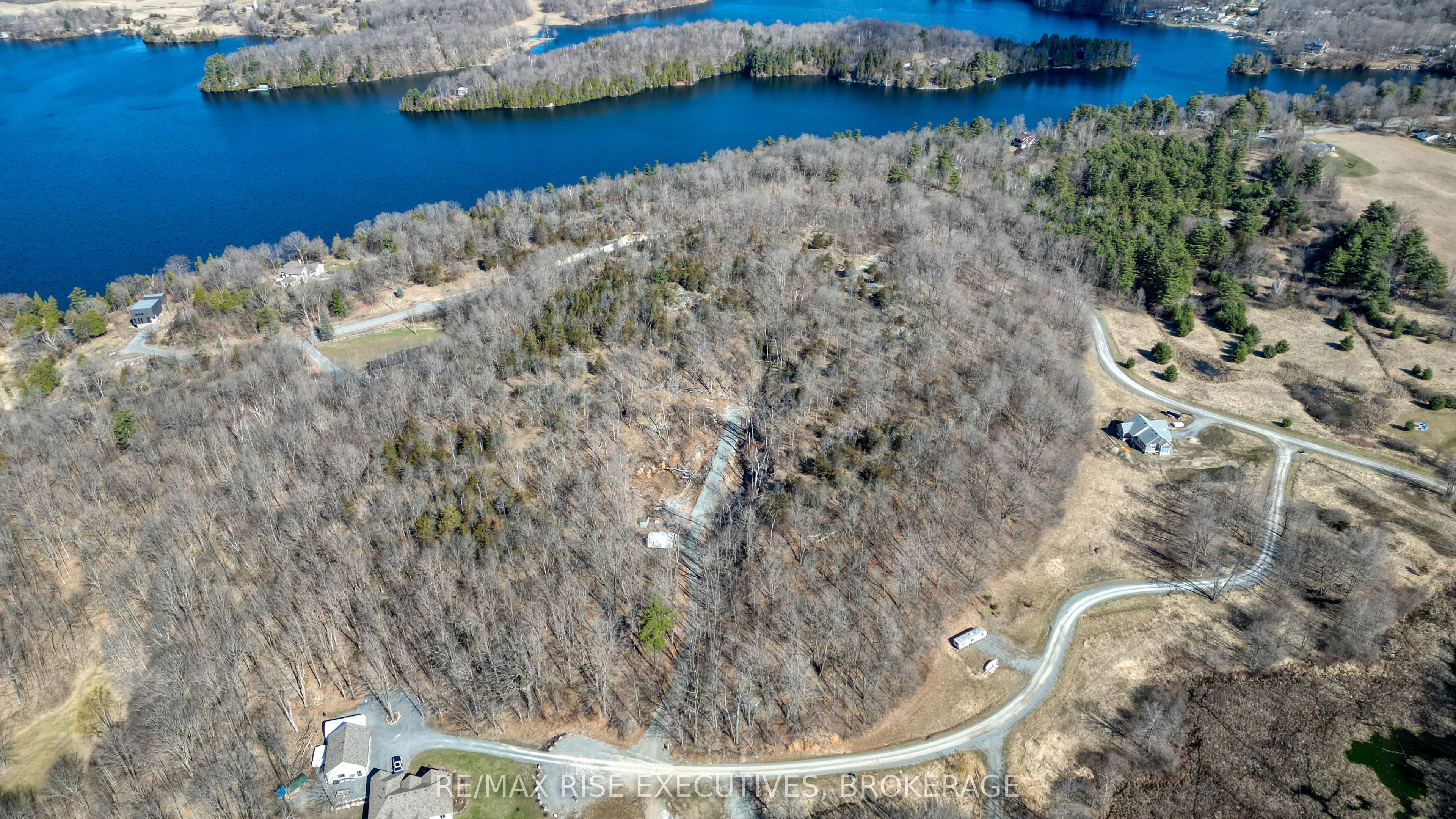 6 Cranberry Cove Lane Property Photo 2