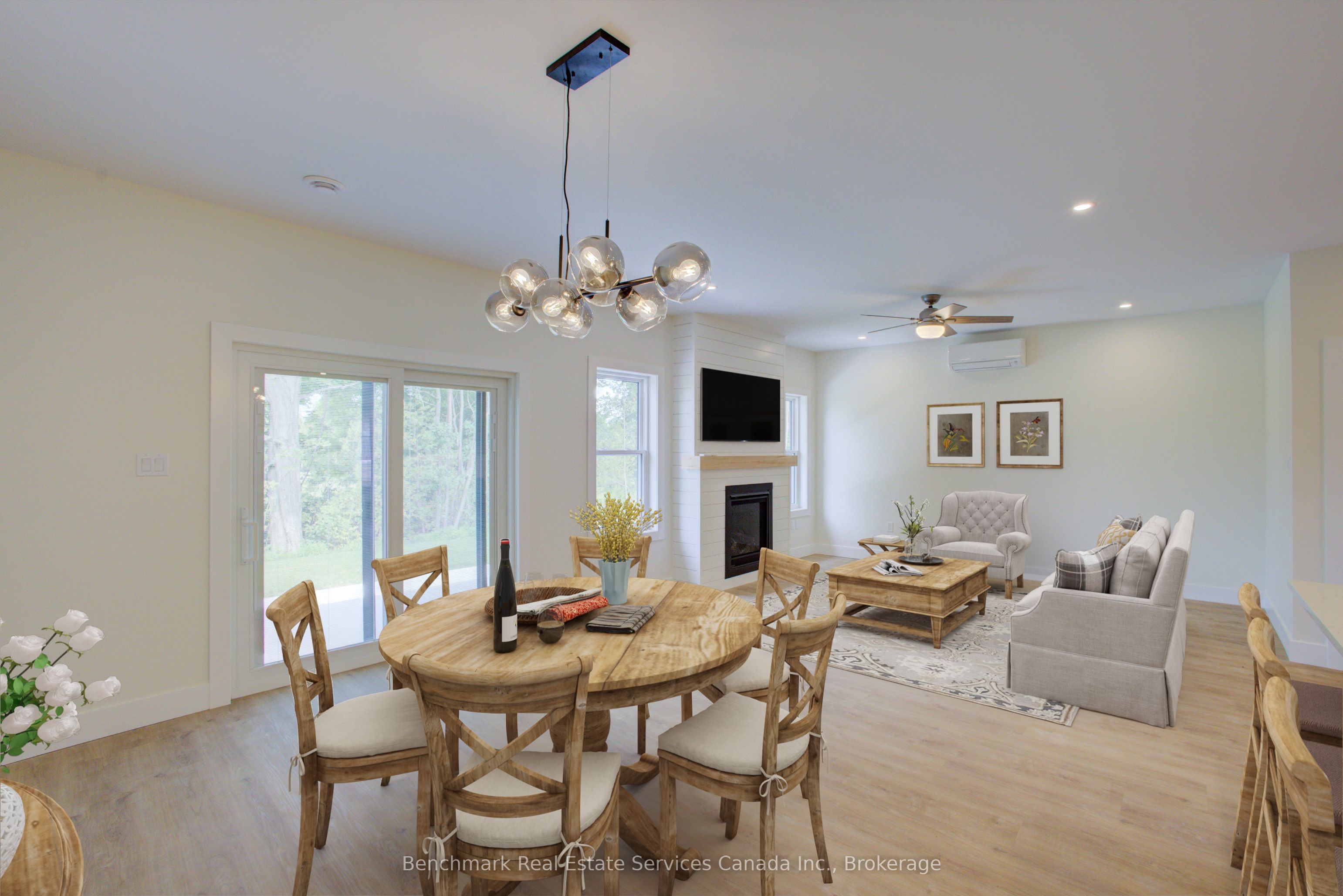 1182 Queen St Property Photo 20