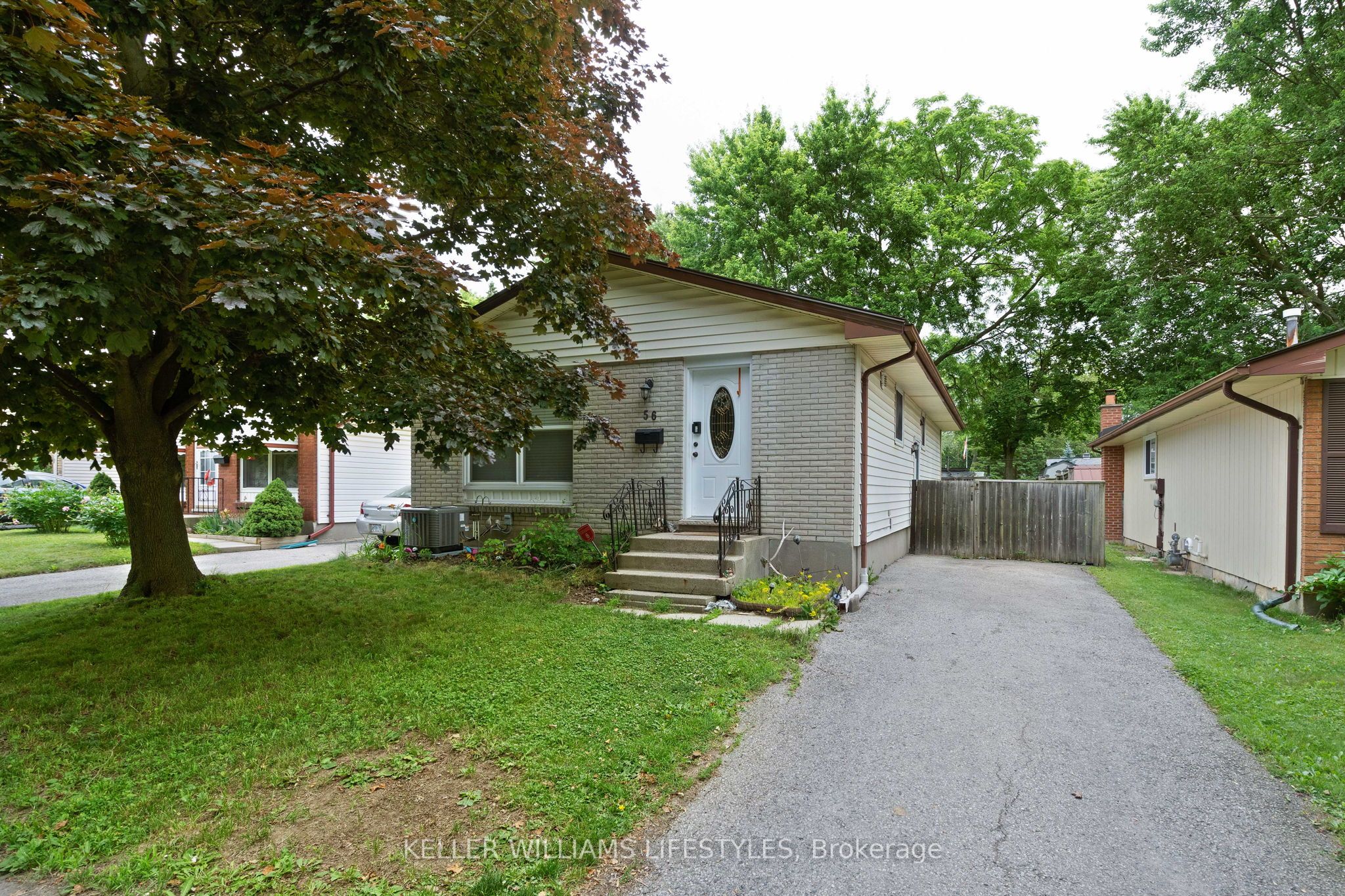 56 Stroud Cres Property Photo 1