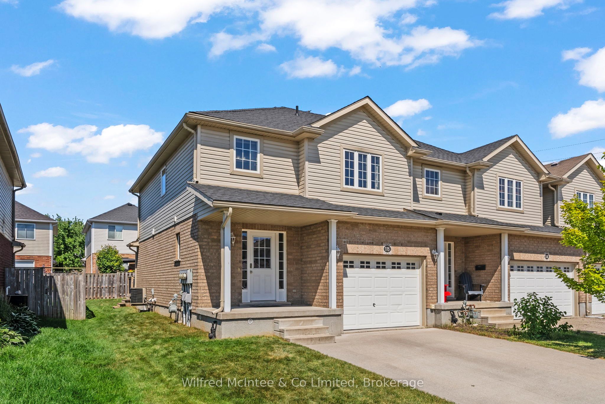 18 Poffenroth Path Property Photo 1