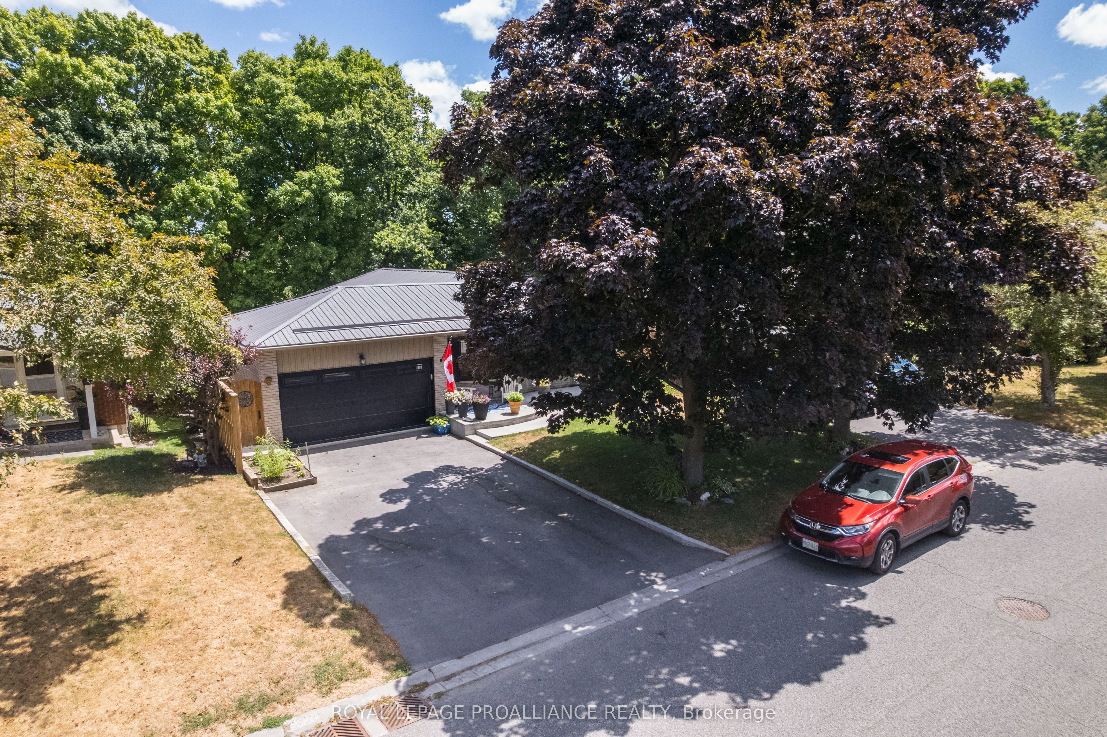 56 Parkview Heights Property Photo 10