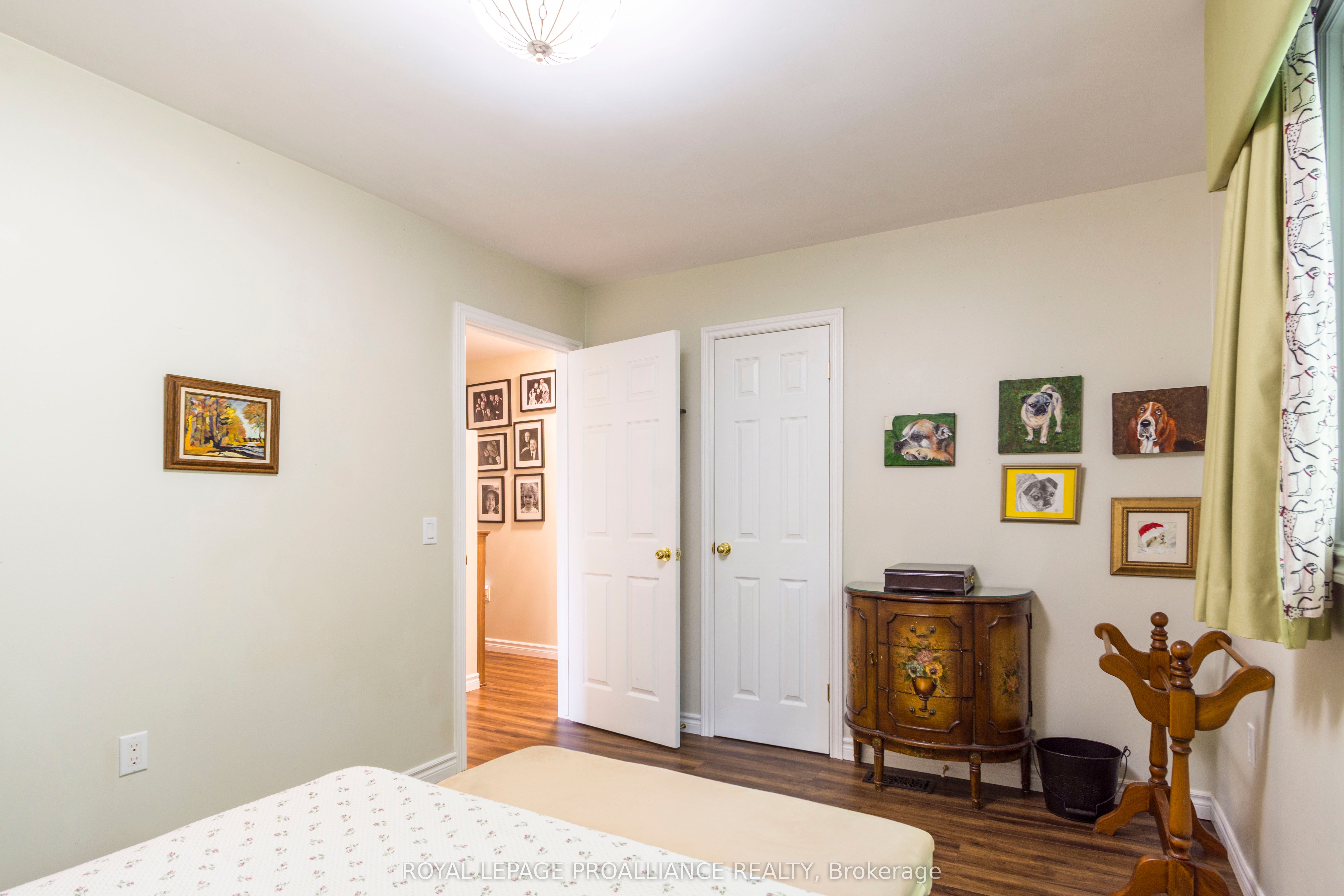 56 Parkview Heights Property Photo 24