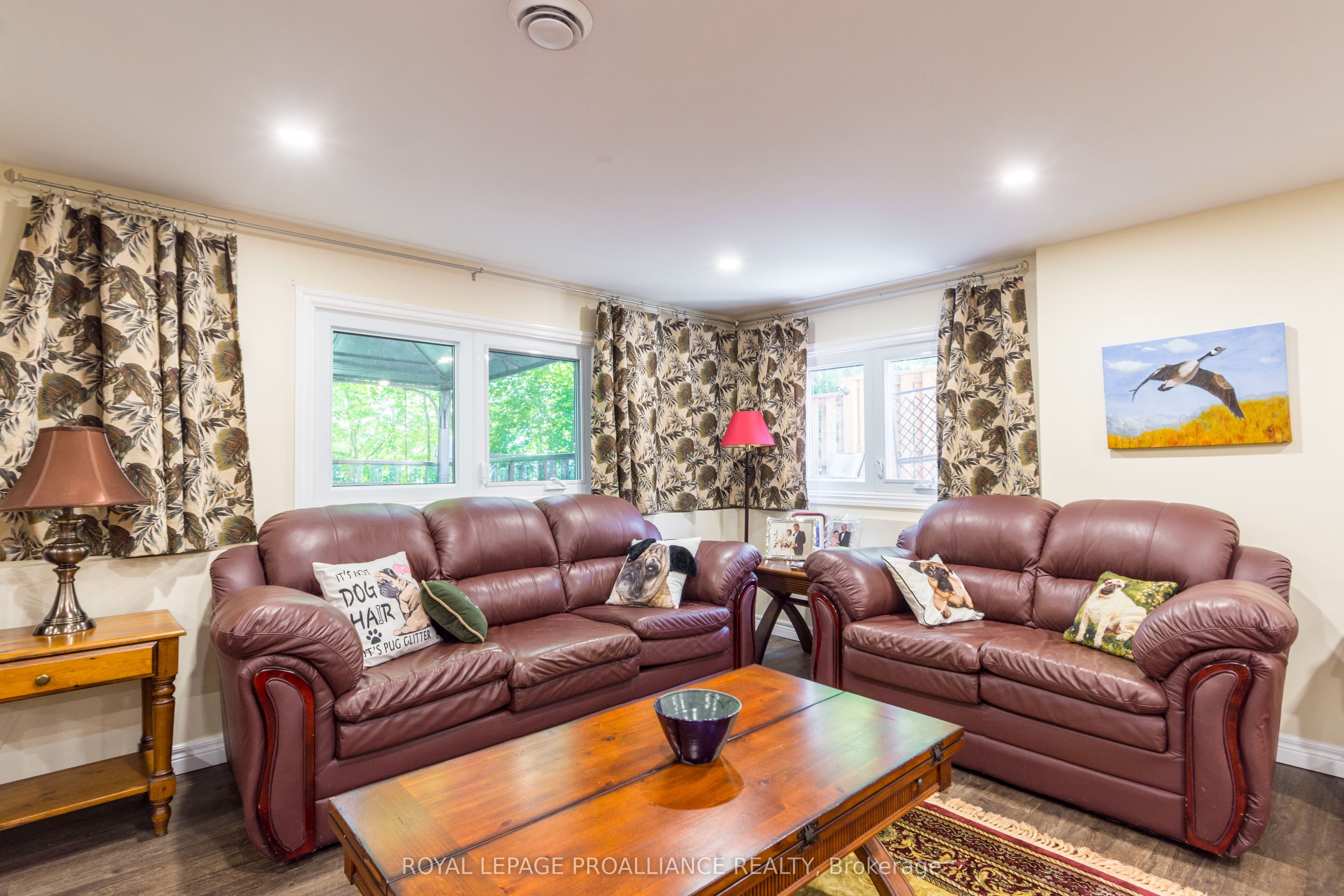 56 Parkview Heights Property Photo 29