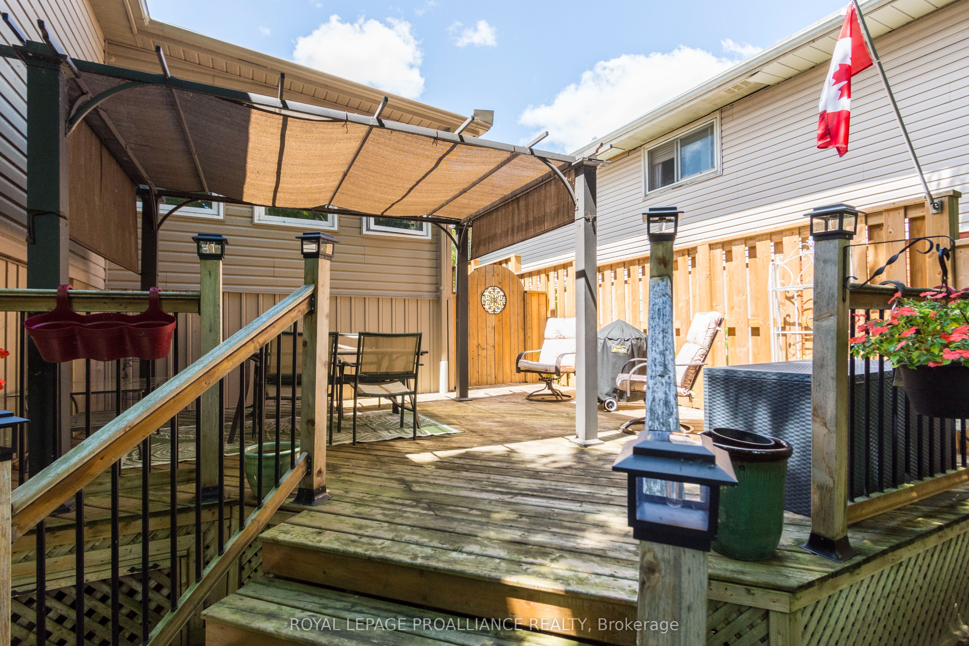 56 Parkview Heights Property Photo 42