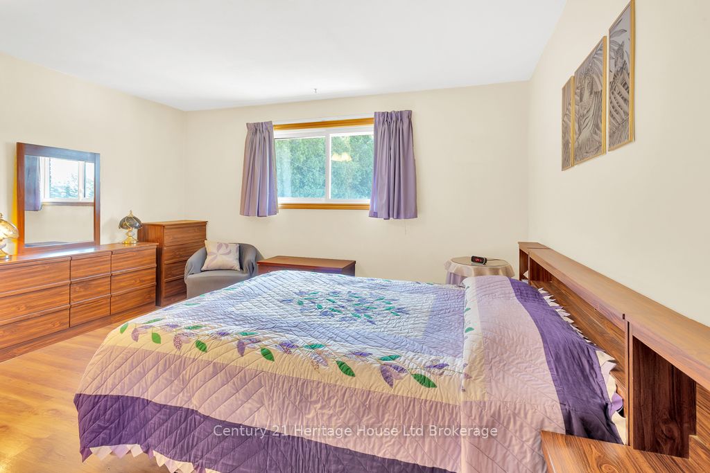 403131 Robinson Road Property Photo 10