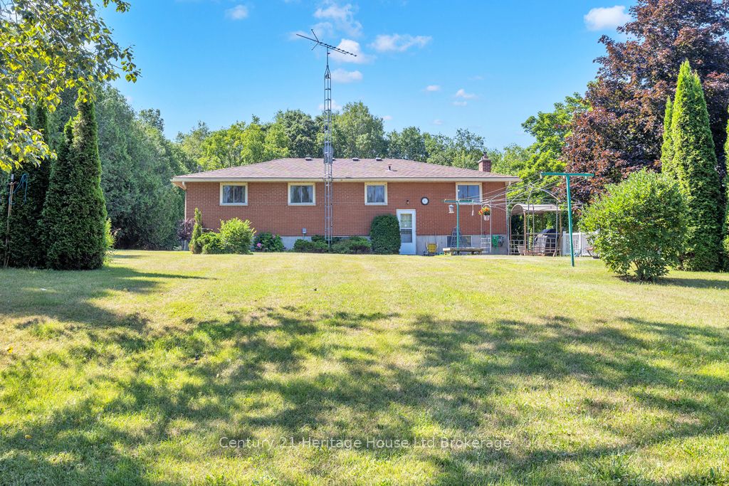 403131 Robinson Road Property Photo 16