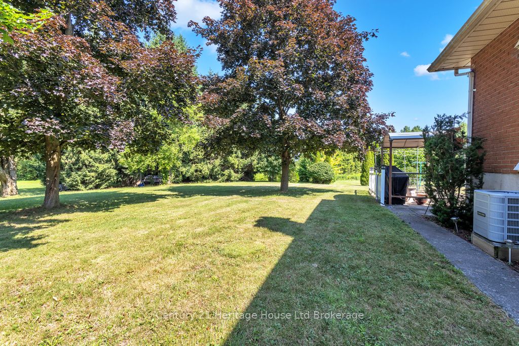 403131 Robinson Road Property Photo 18