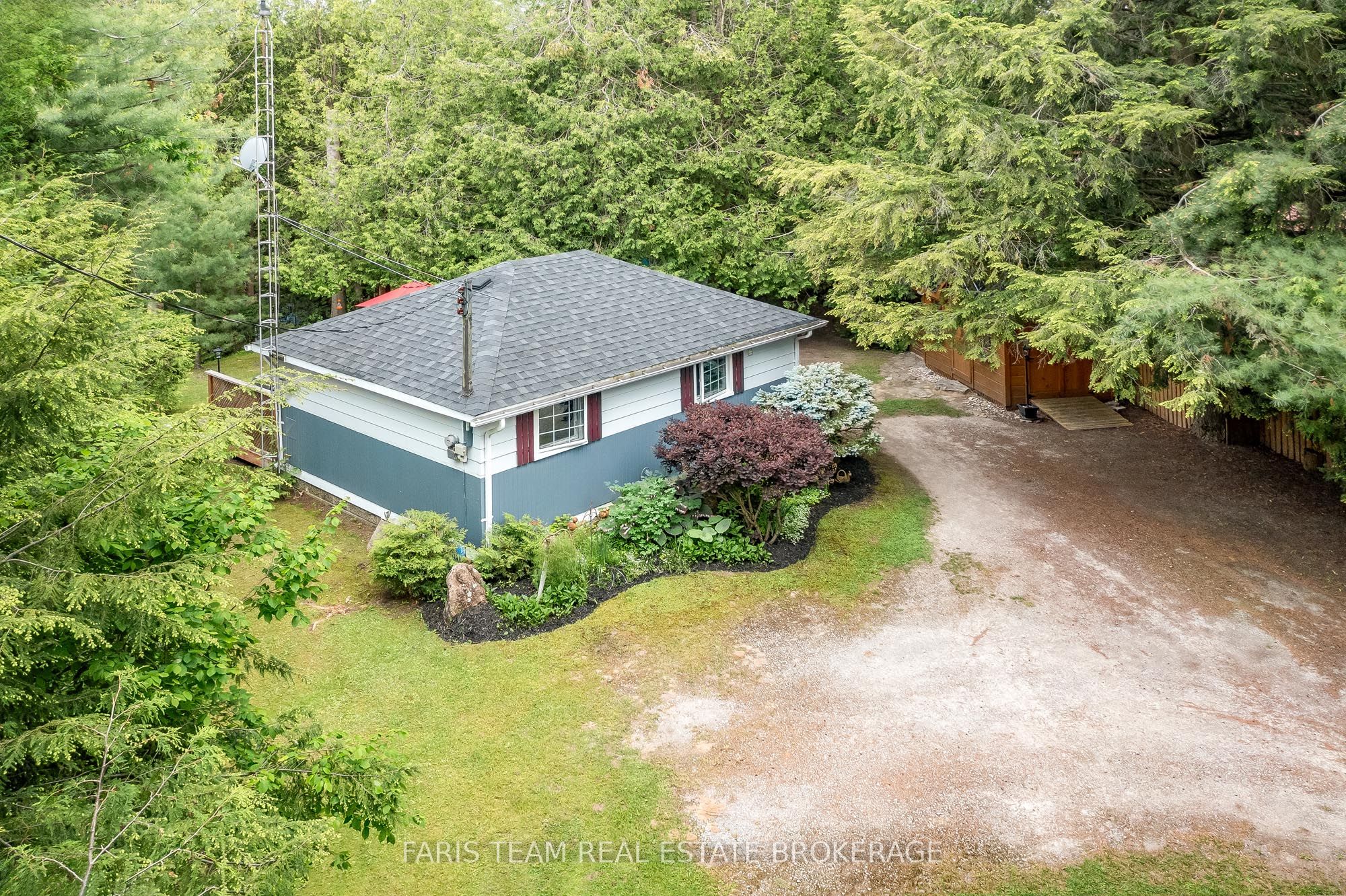 21 Stanley Rd Property Photo 1