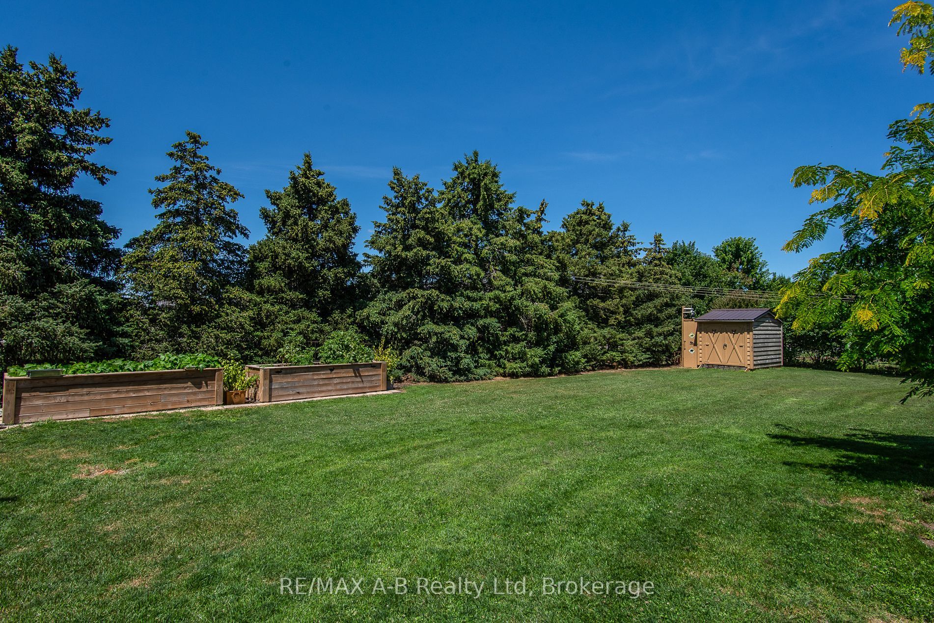 100 Red Maple Lane Property Photo 14