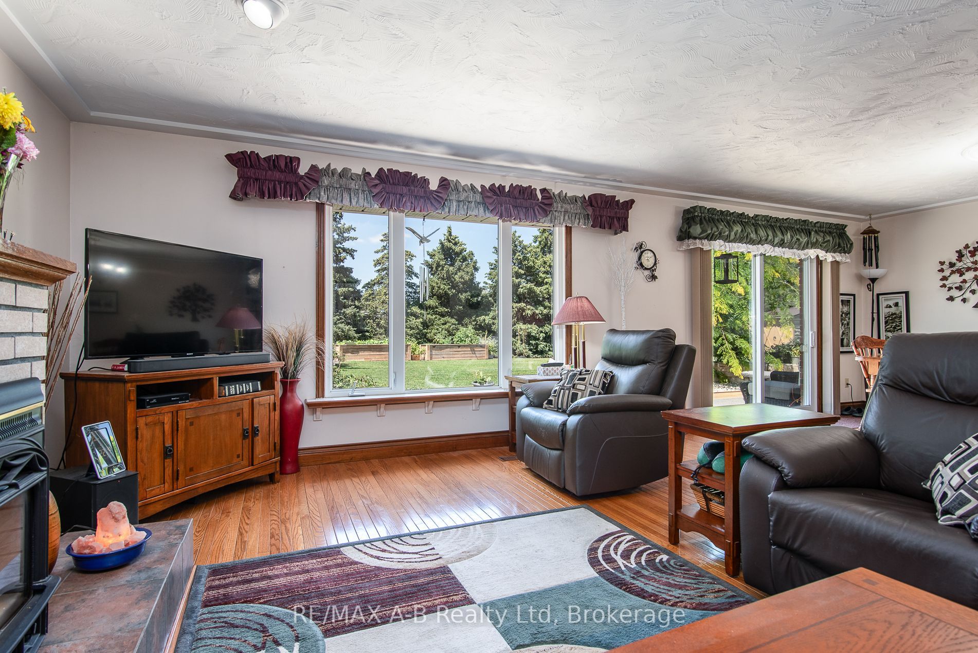 100 Red Maple Lane Property Photo 18