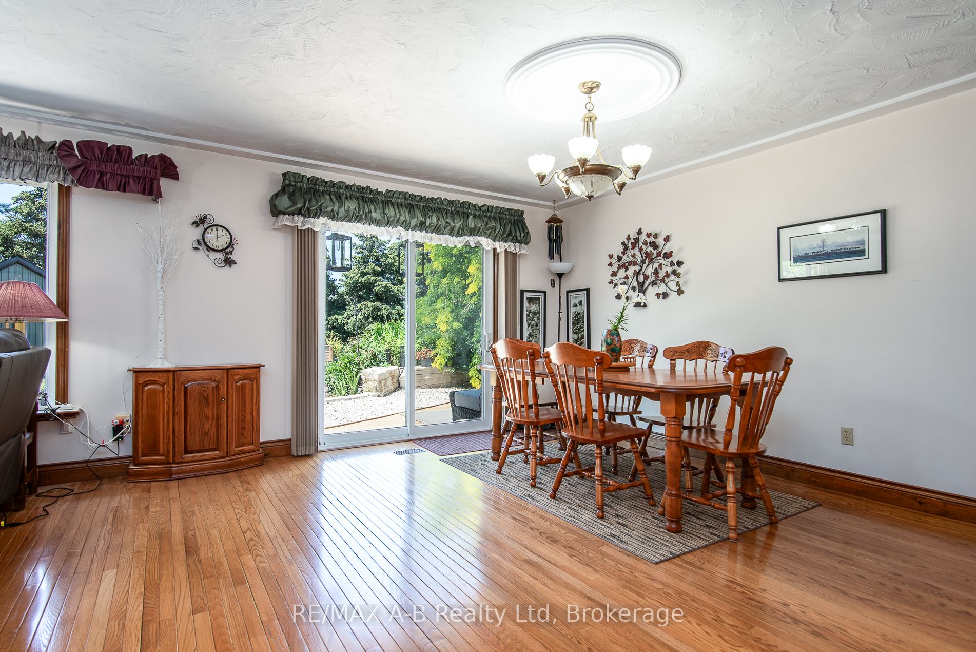 100 Red Maple Lane Property Photo 20