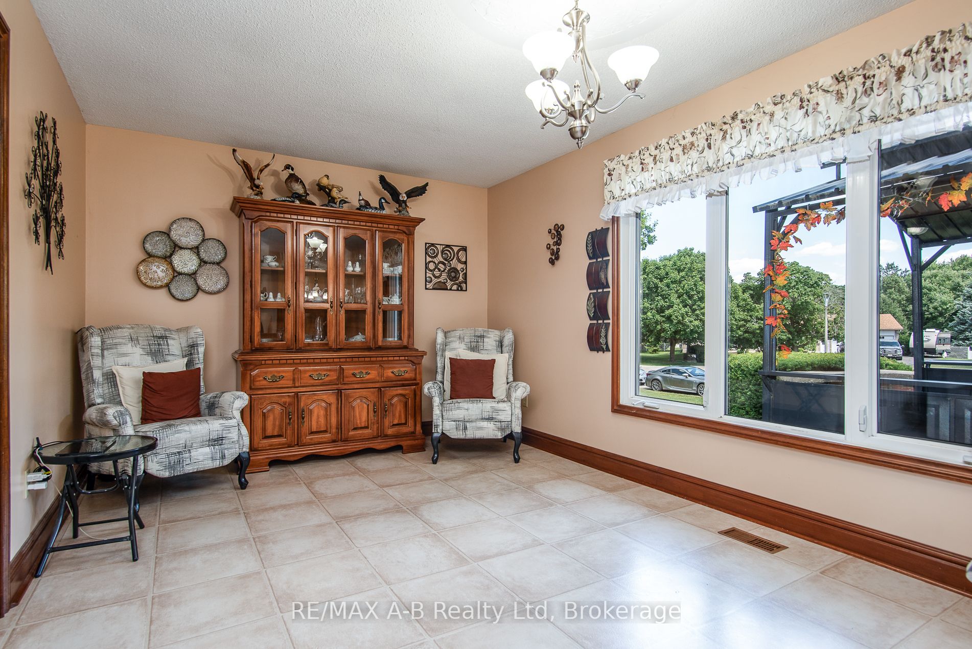 100 Red Maple Lane Property Photo 28