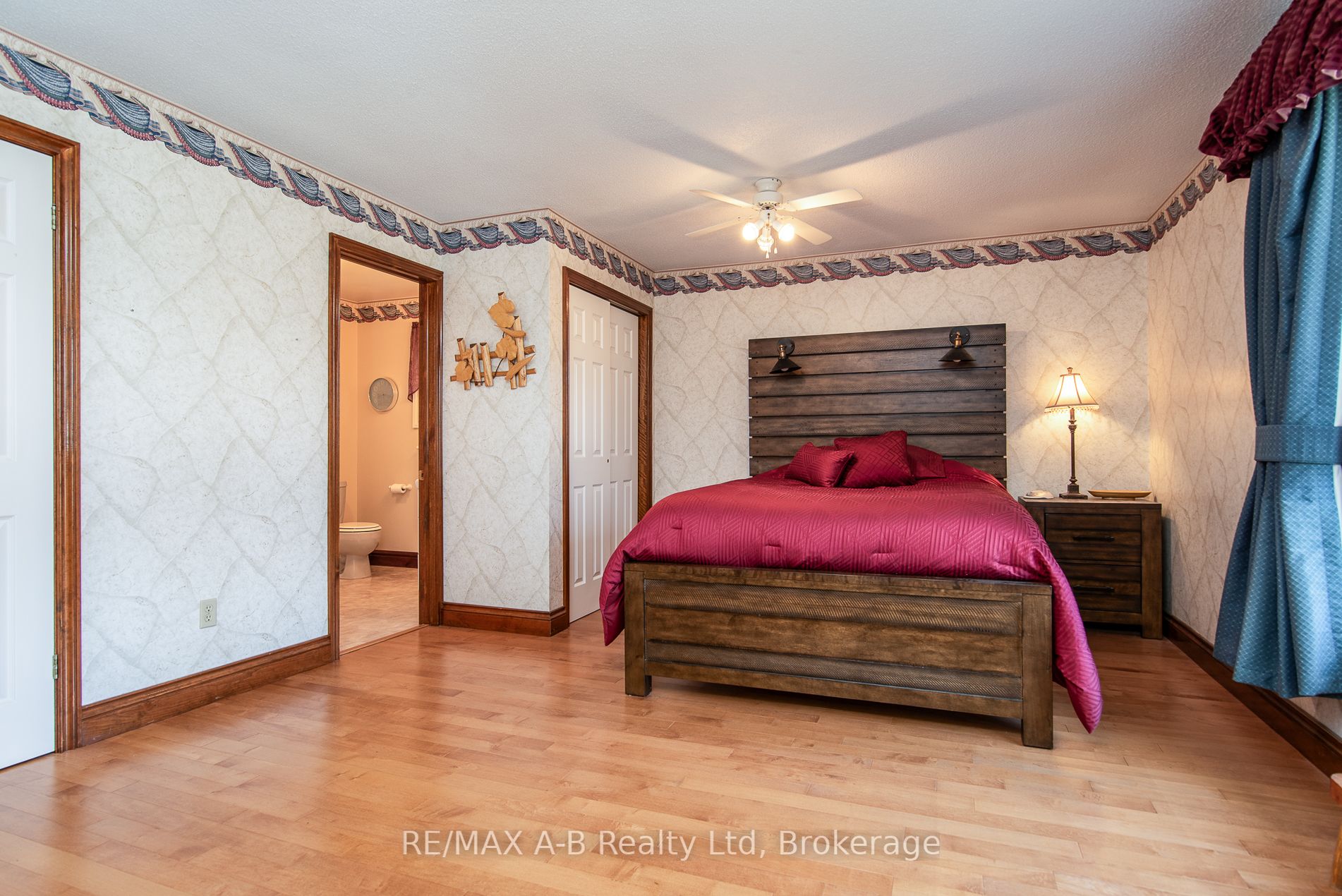 100 Red Maple Lane Property Photo 33