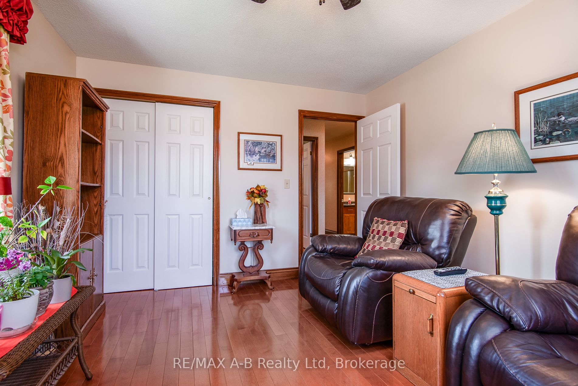 100 Red Maple Lane Property Photo 36