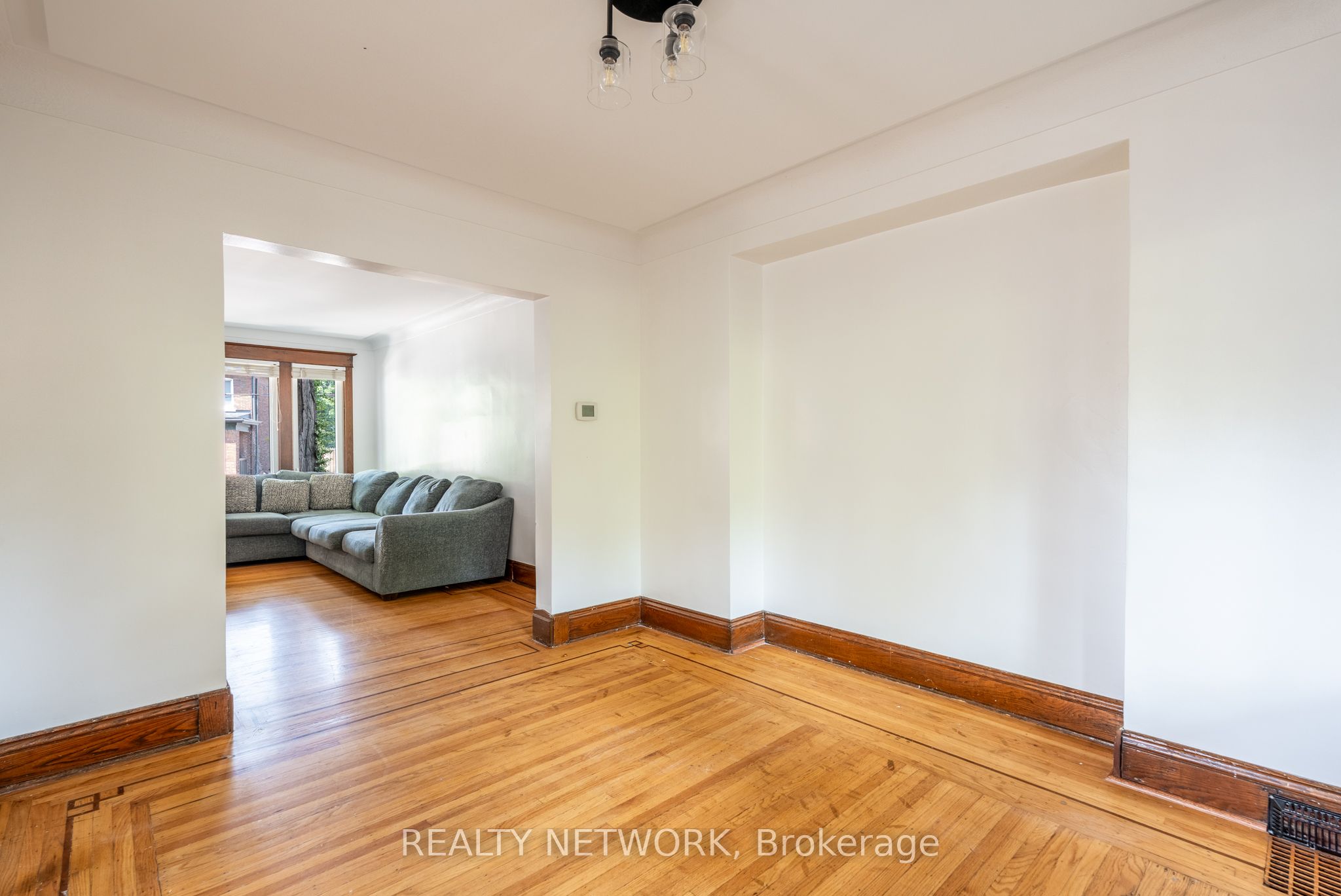 272 Stinson Crescent Property Photo 11