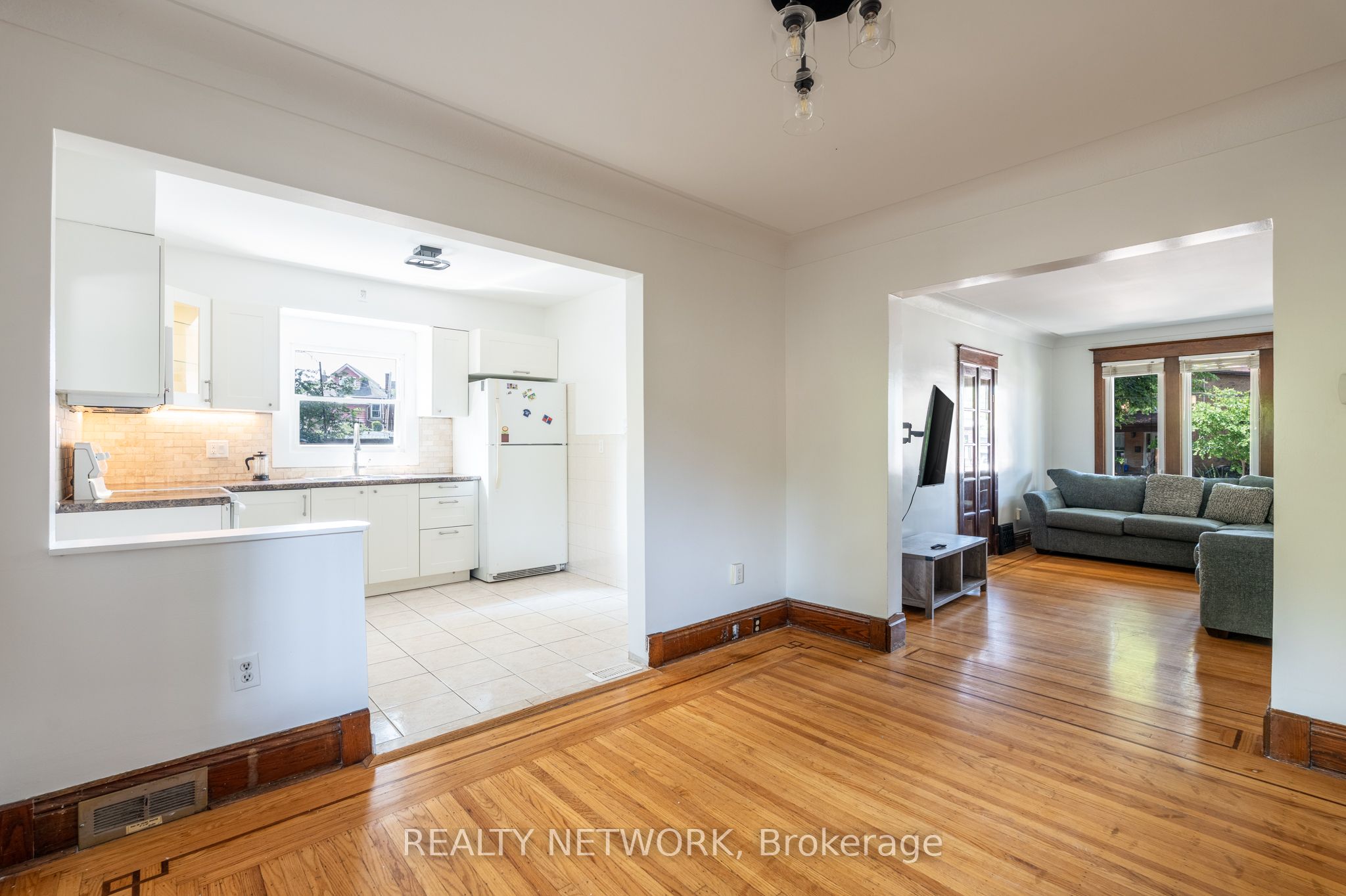 272 Stinson Crescent Property Photo 12