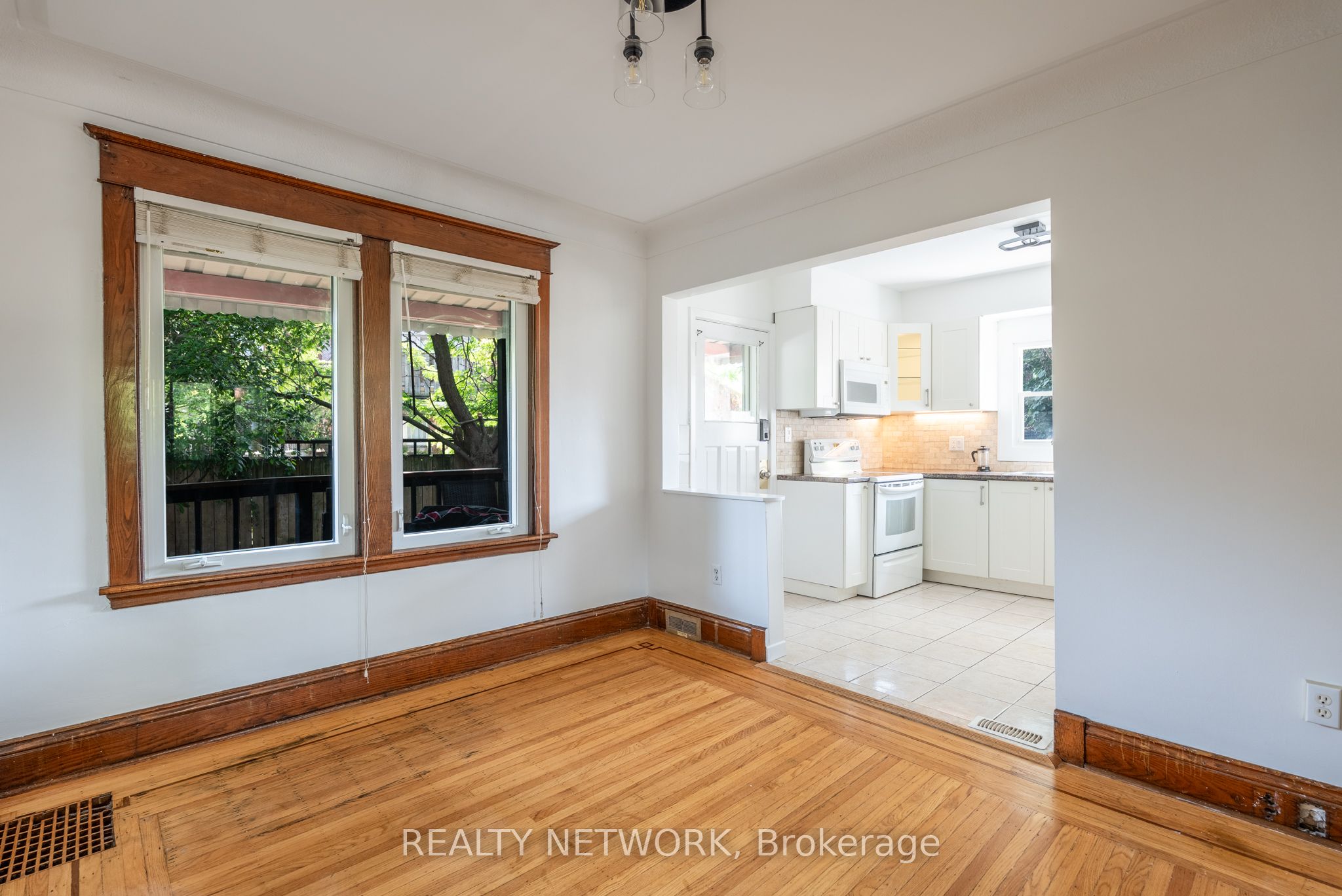 272 Stinson Crescent Property Photo 13