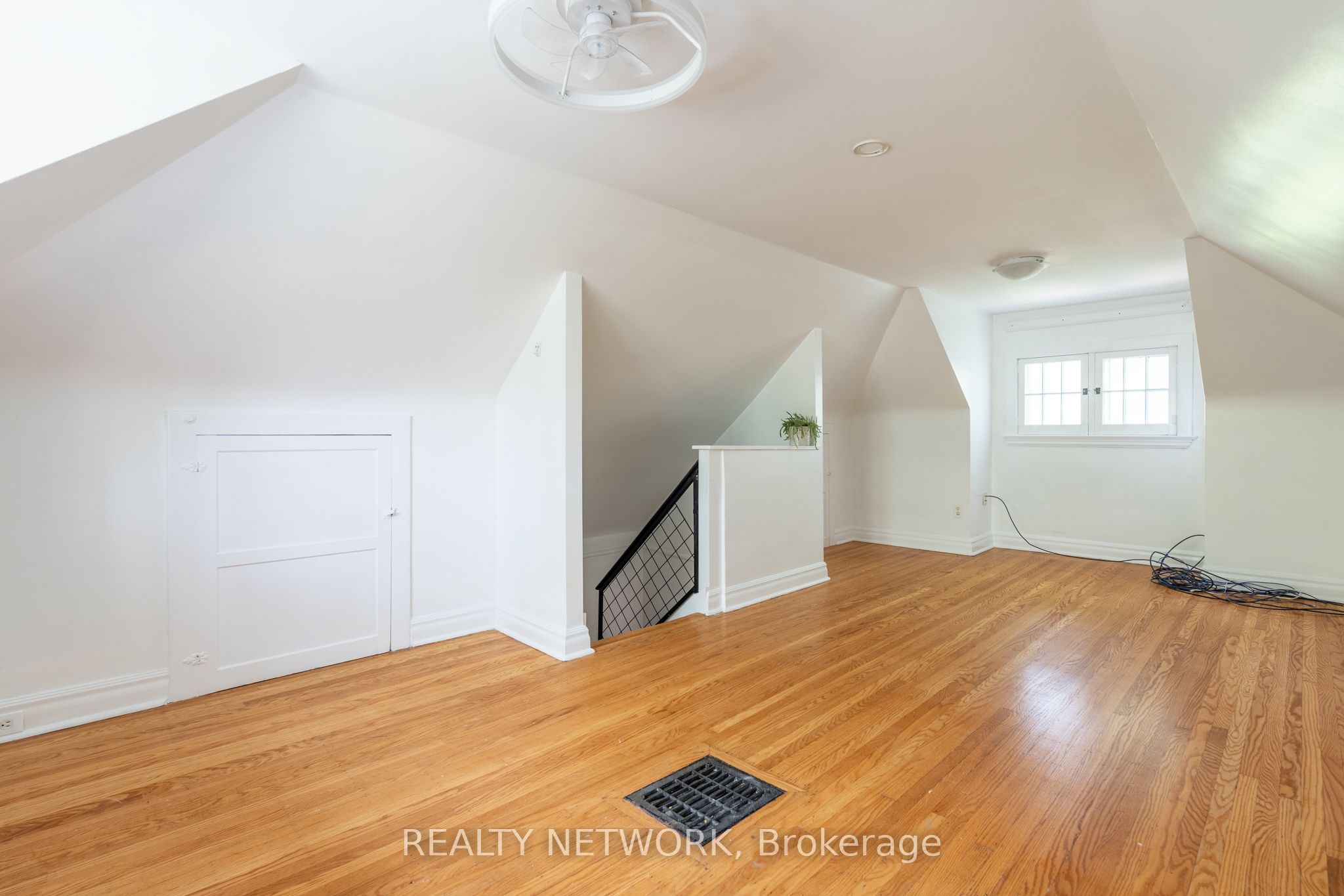 272 Stinson Crescent Property Photo 23