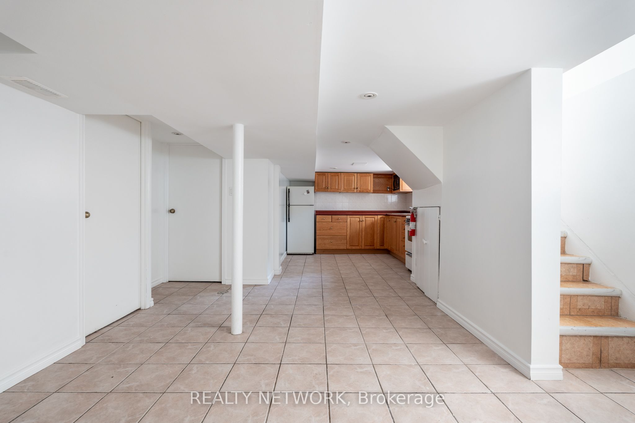 272 Stinson Crescent Property Photo 25