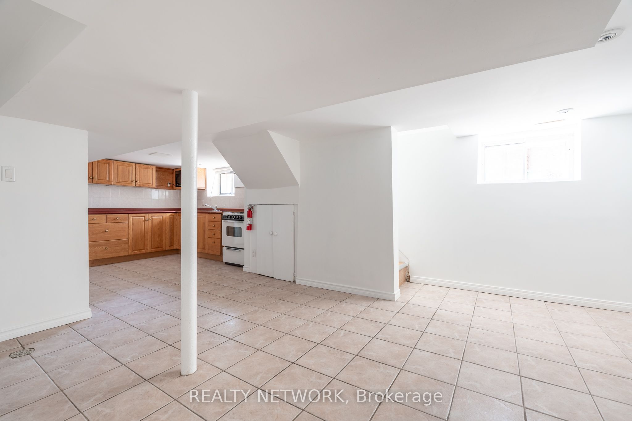 272 Stinson Crescent Property Photo 26